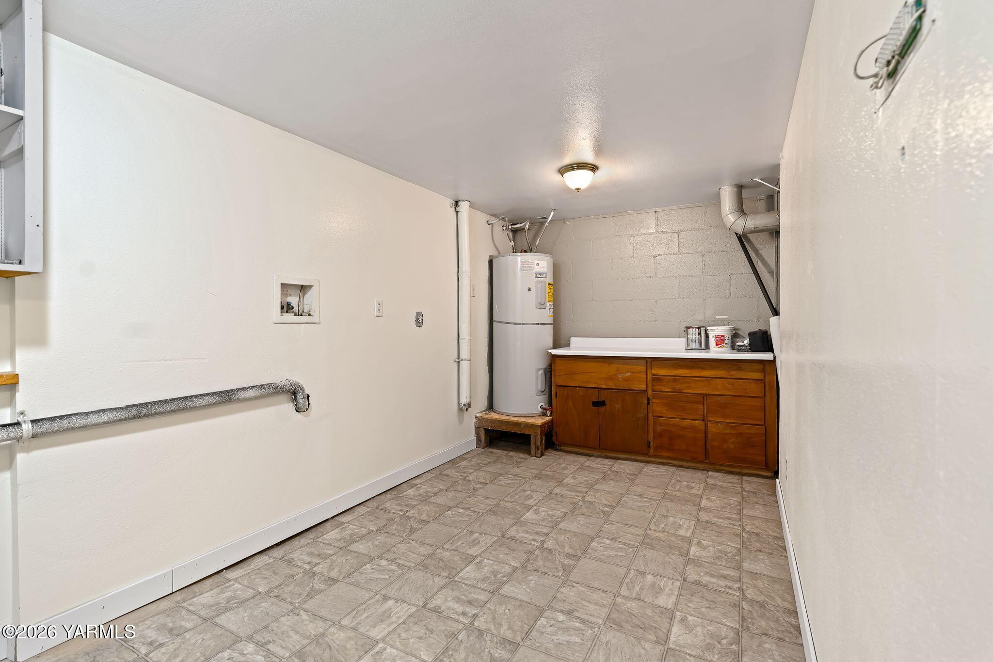 309 N 26th Ave