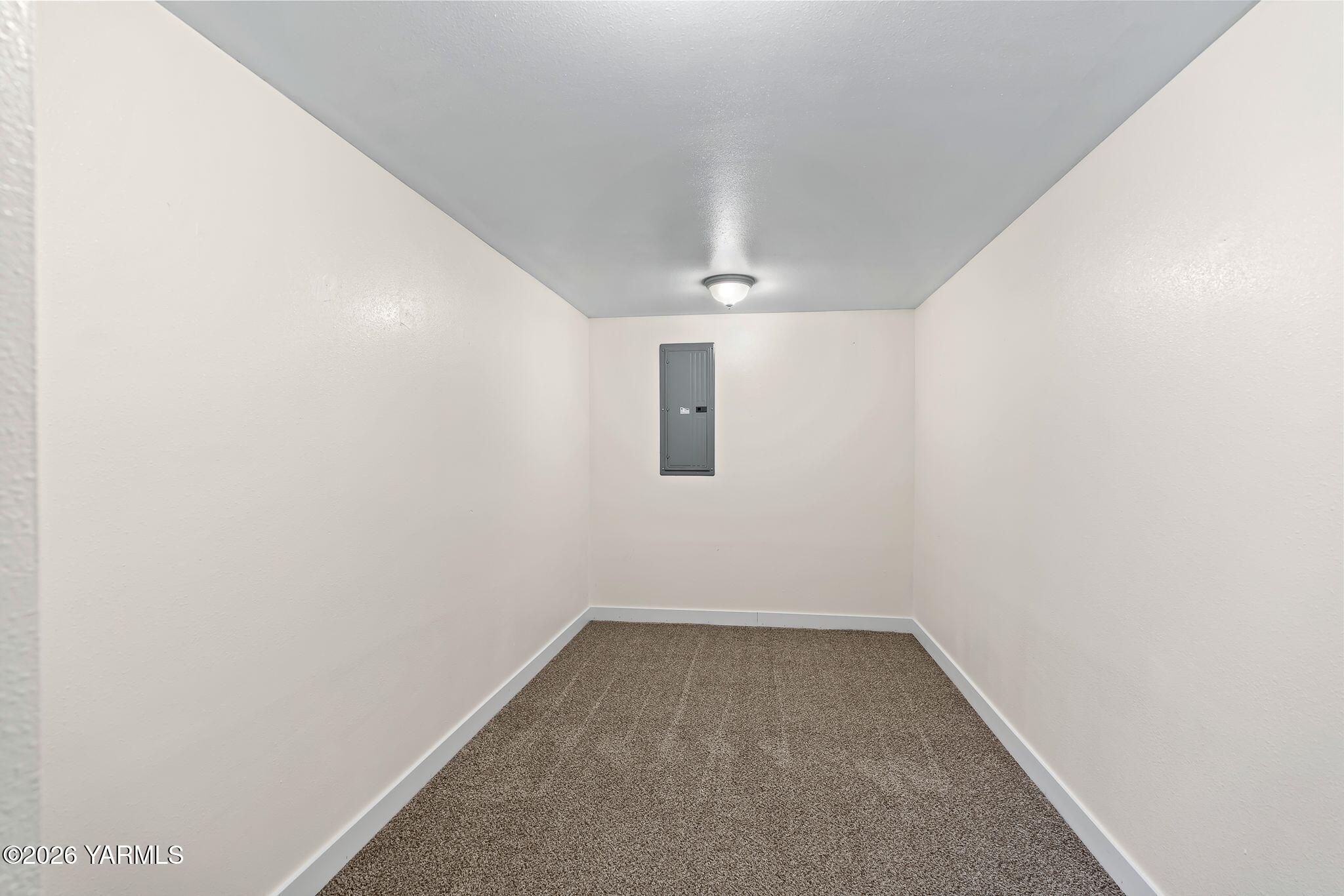 309 N 26th Ave