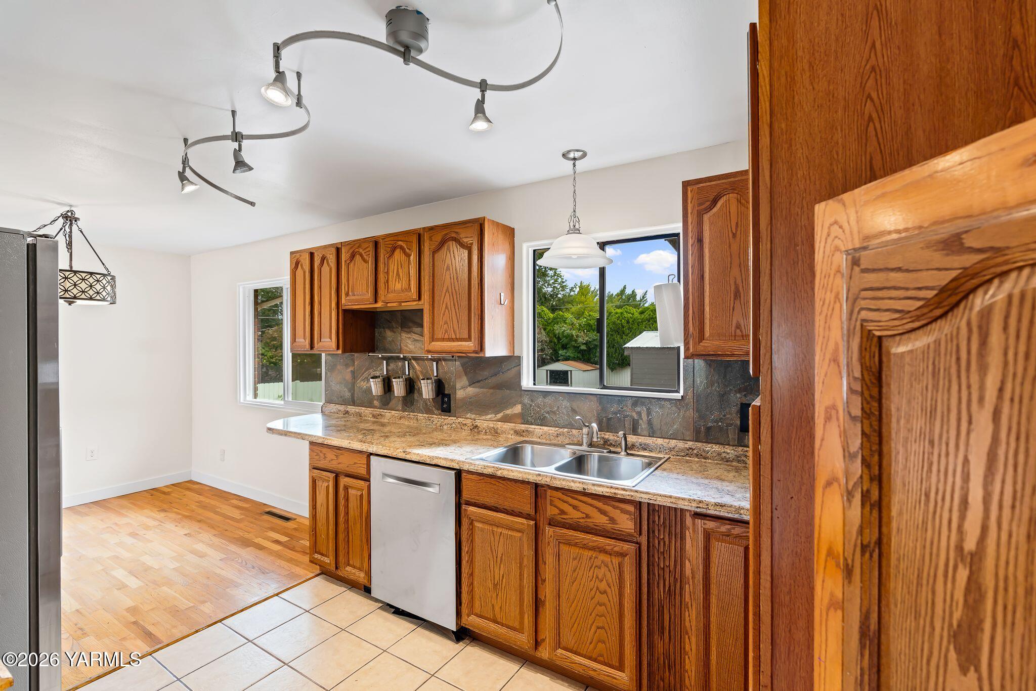 309 N 26th Ave