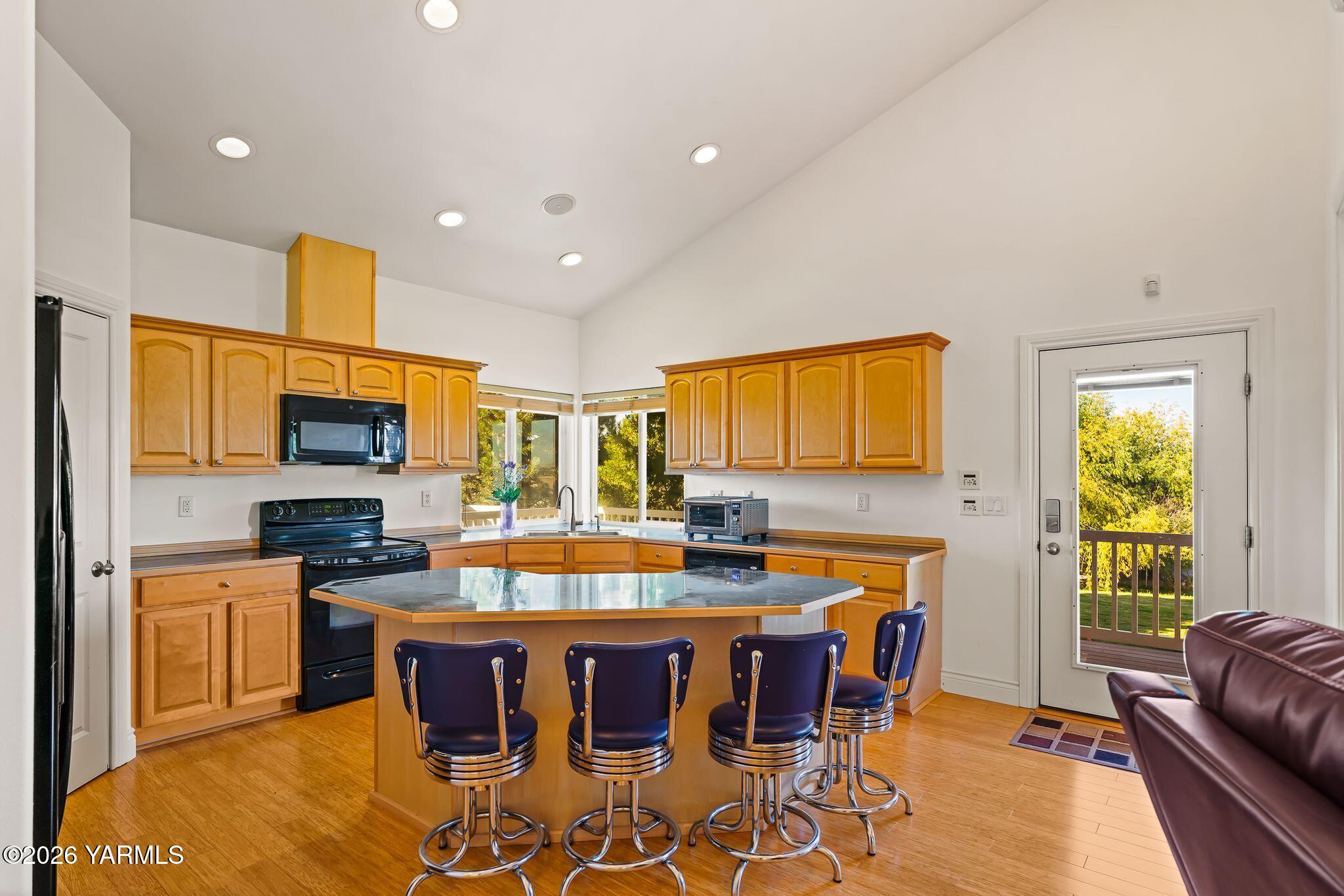 11500 Flintstone Rd