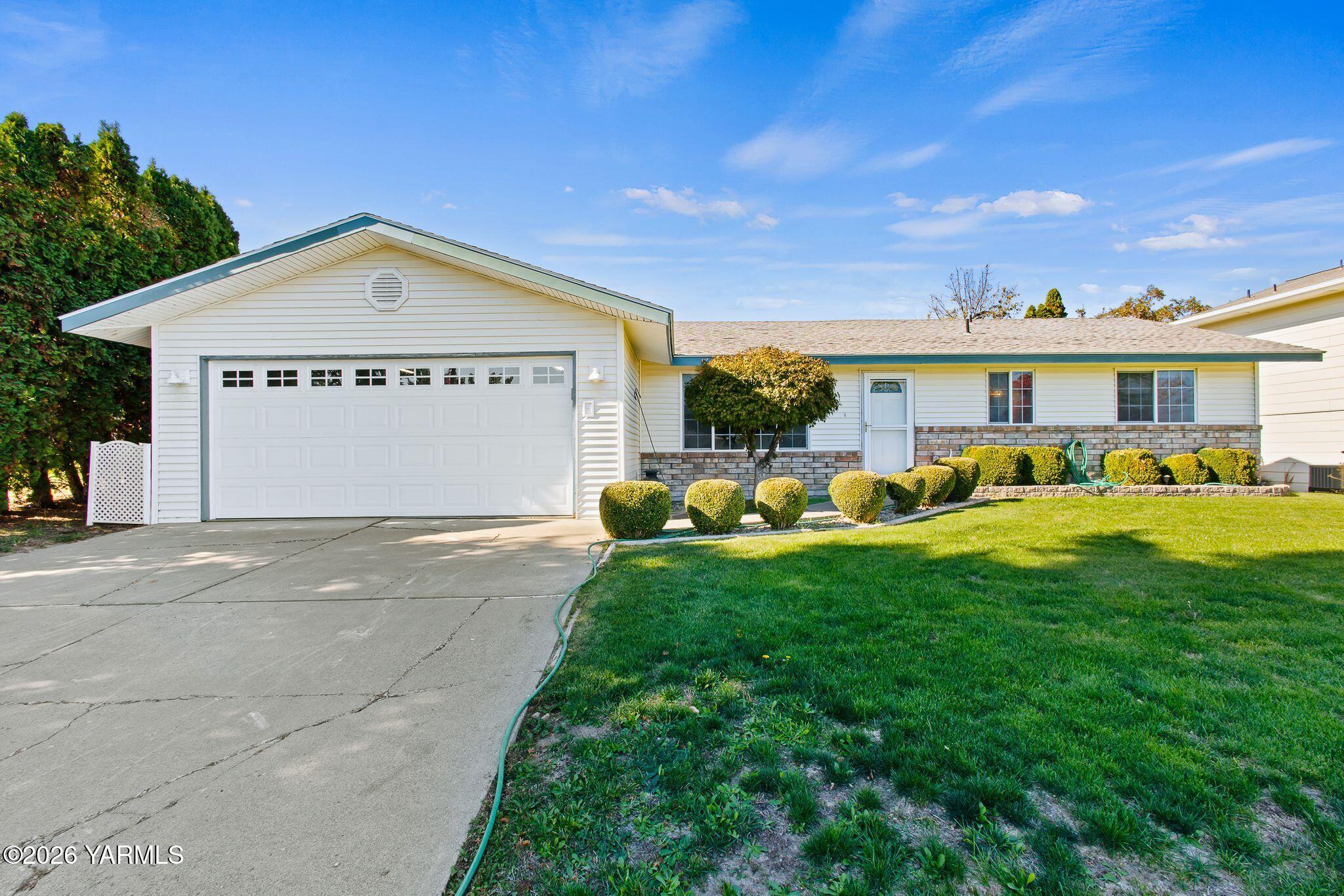 1416 Karr Ave