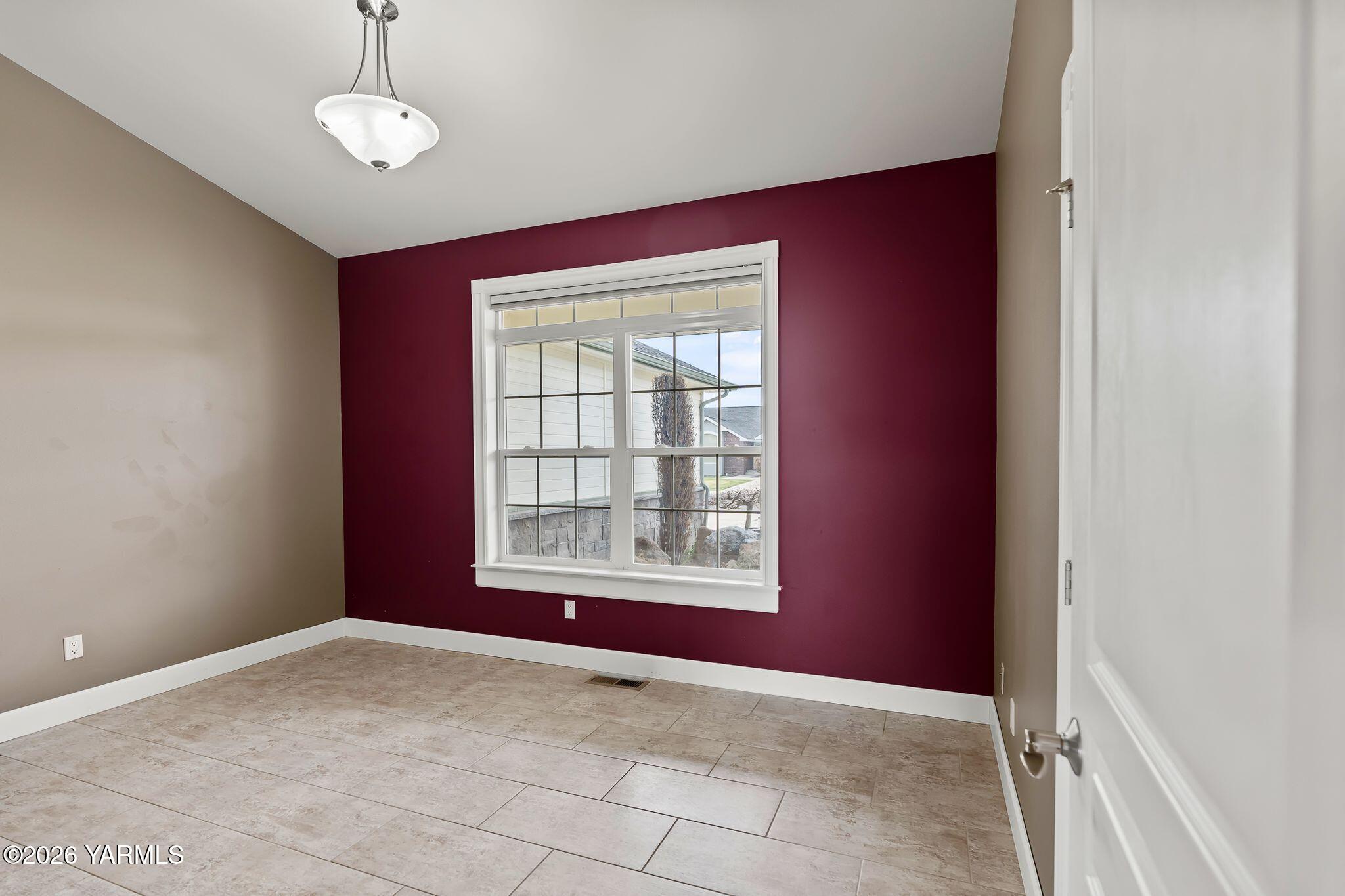 8507 Midvale Rd
