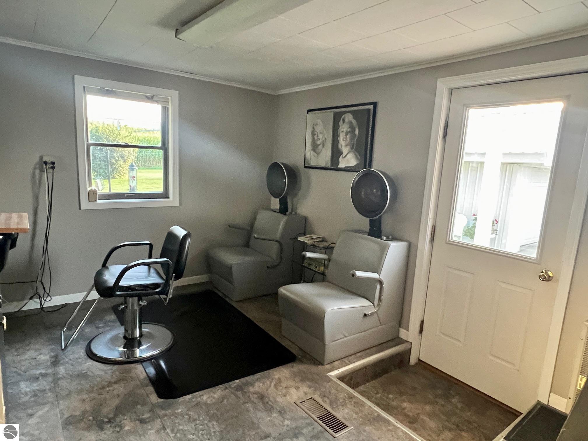 10290 S Green Road, McBain