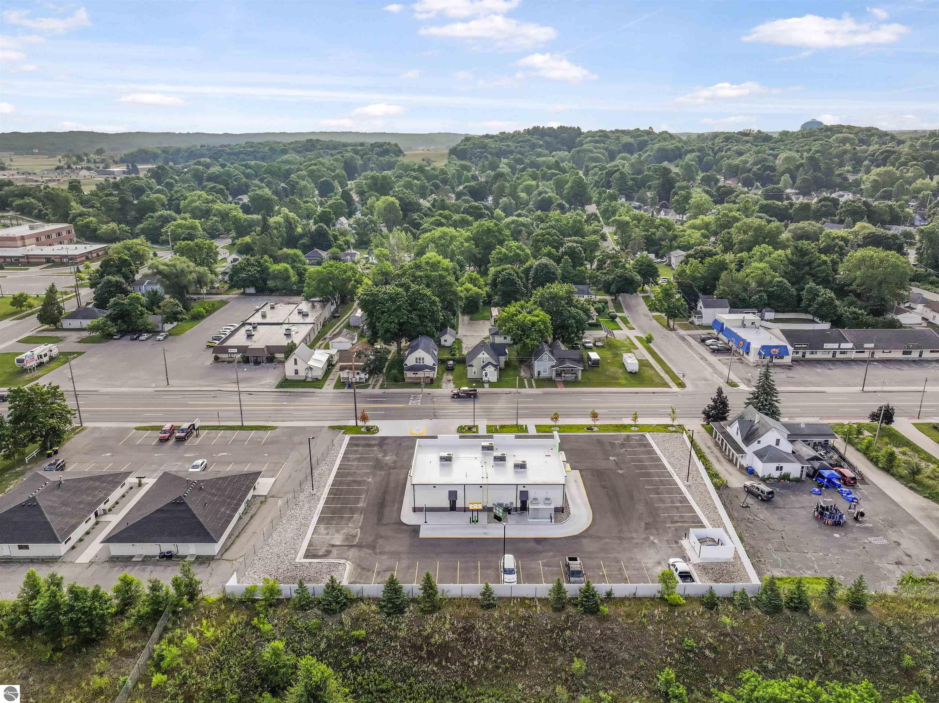 903 N Mitchell Street Suite B