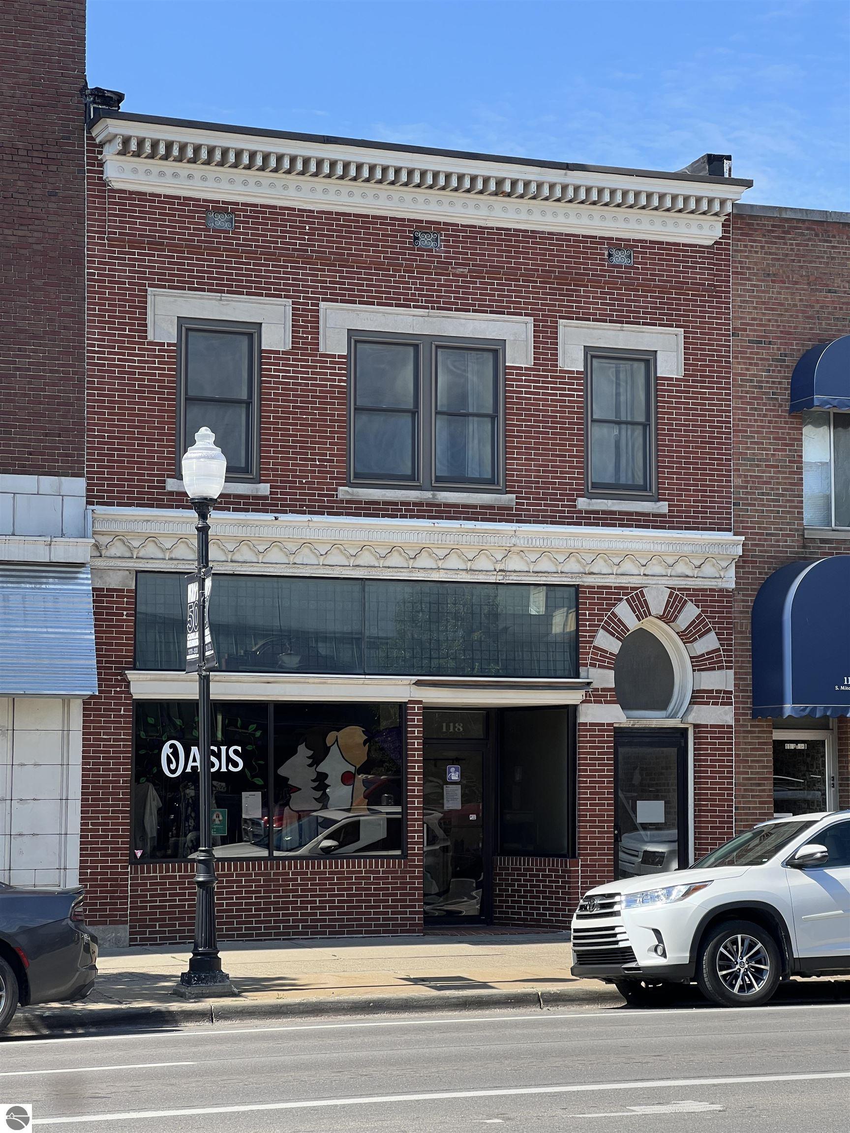 118 S Mitchell Street