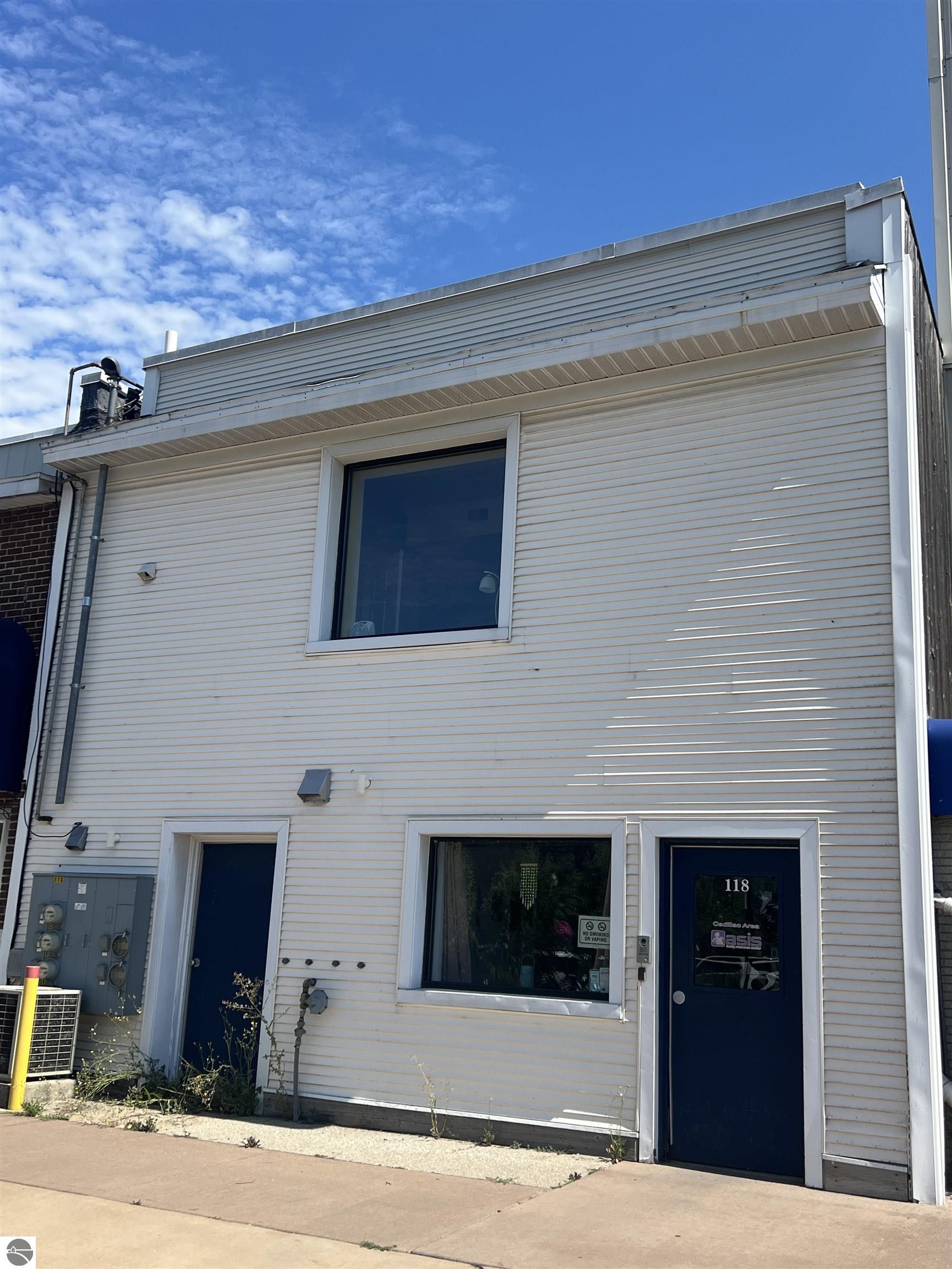 118 S Mitchell Street