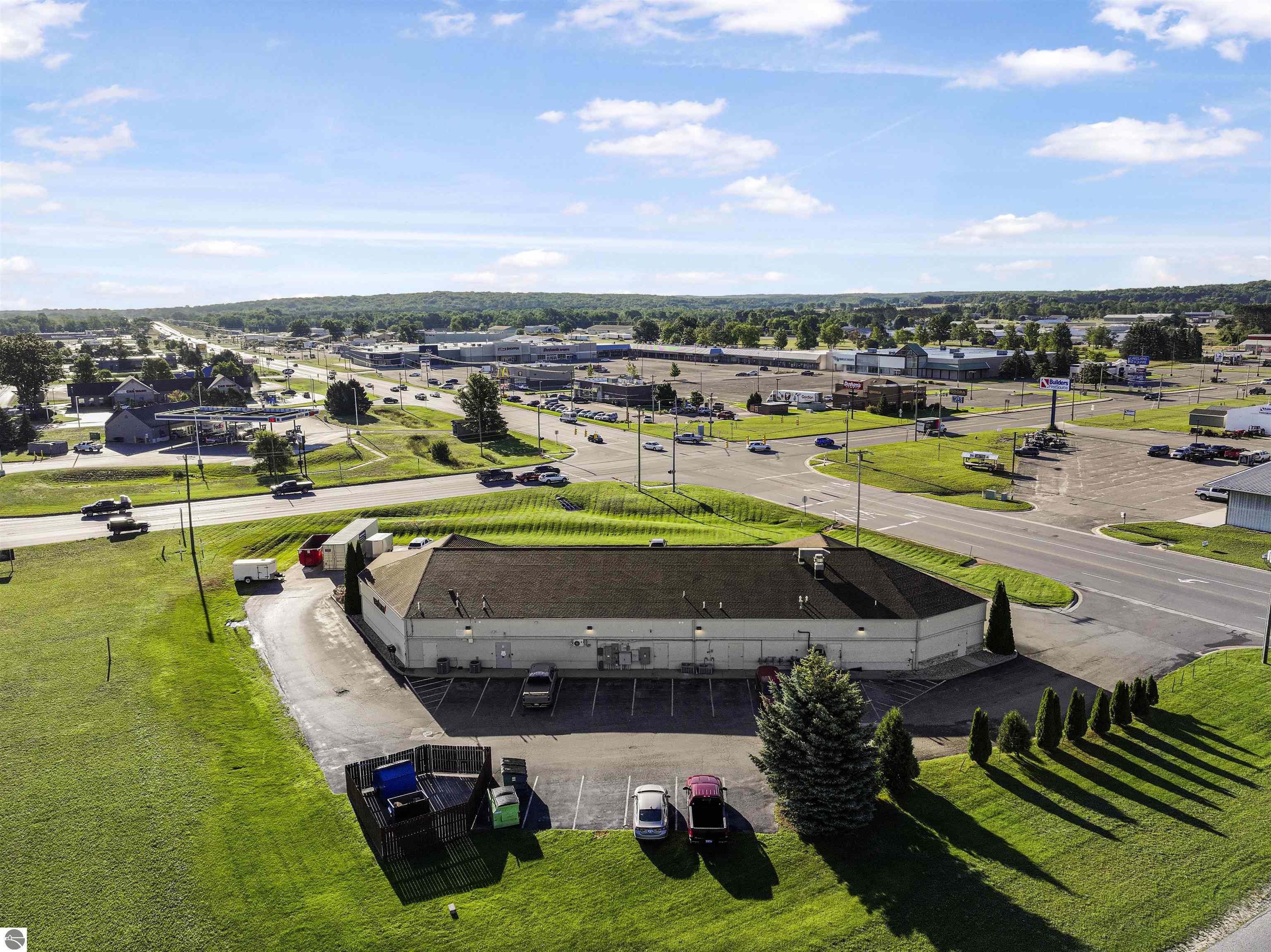 3970 N Mackinac Trail