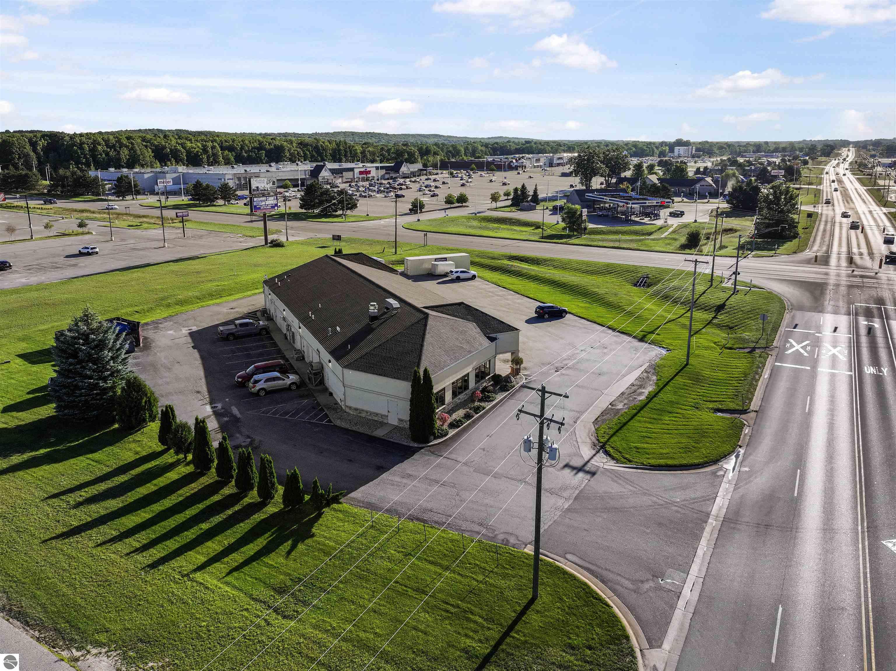 3970 N Mackinac Trail