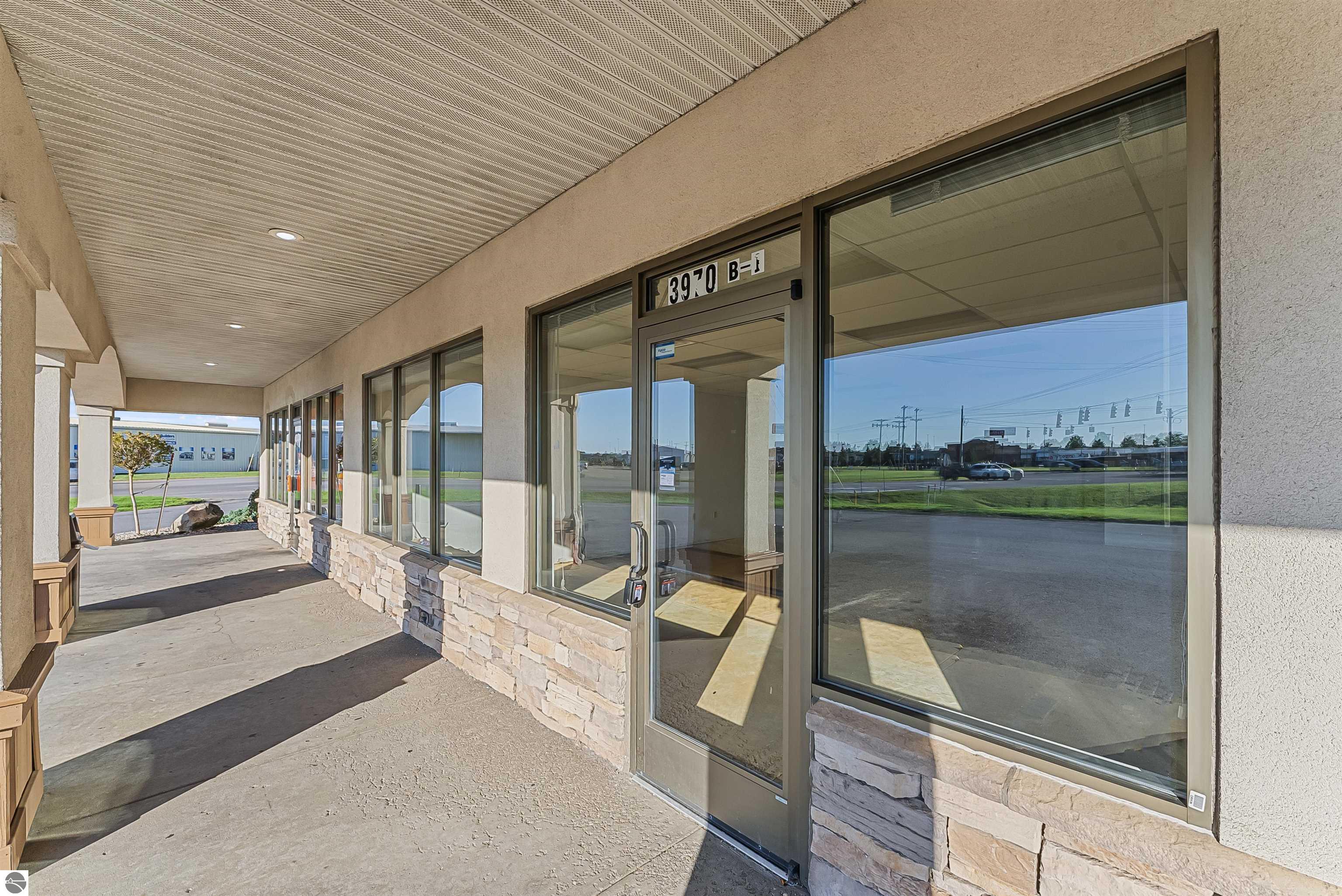 3970 N Mackinac Trail