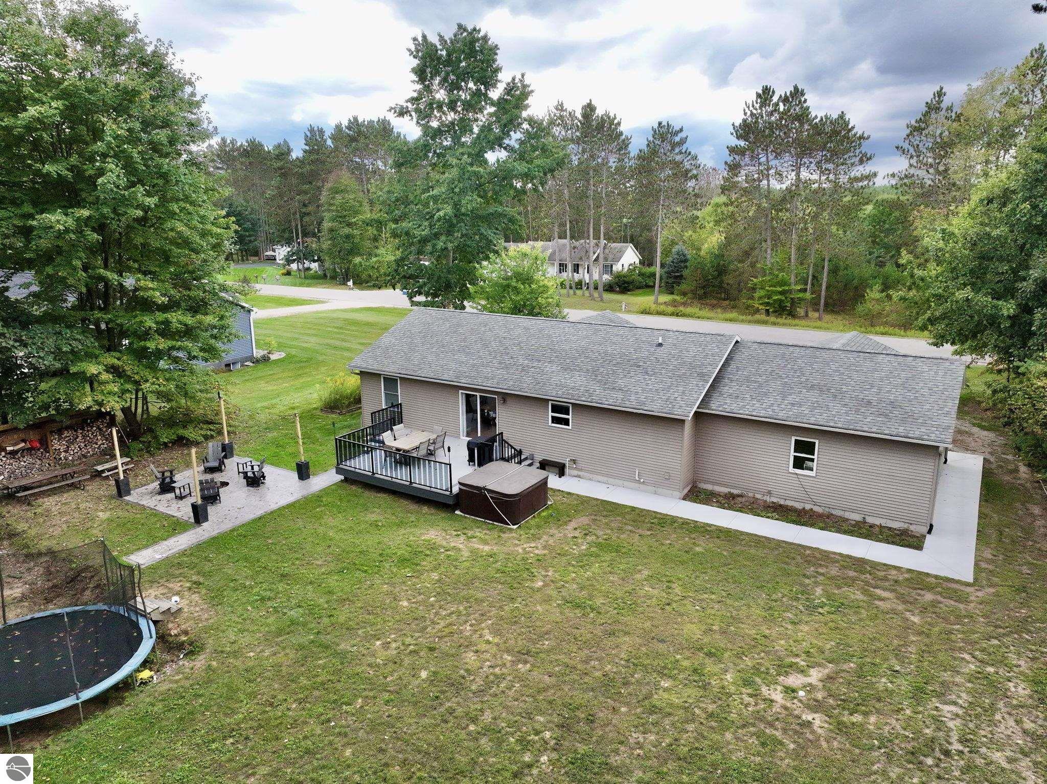 220 Pine Knob Drive