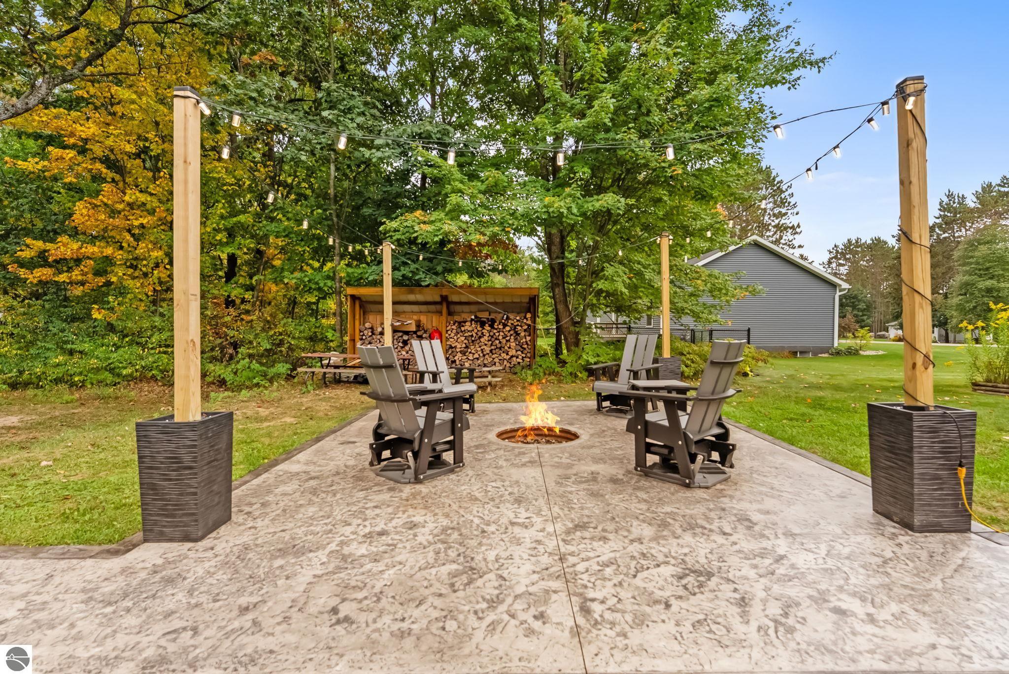 220 Pine Knob Drive