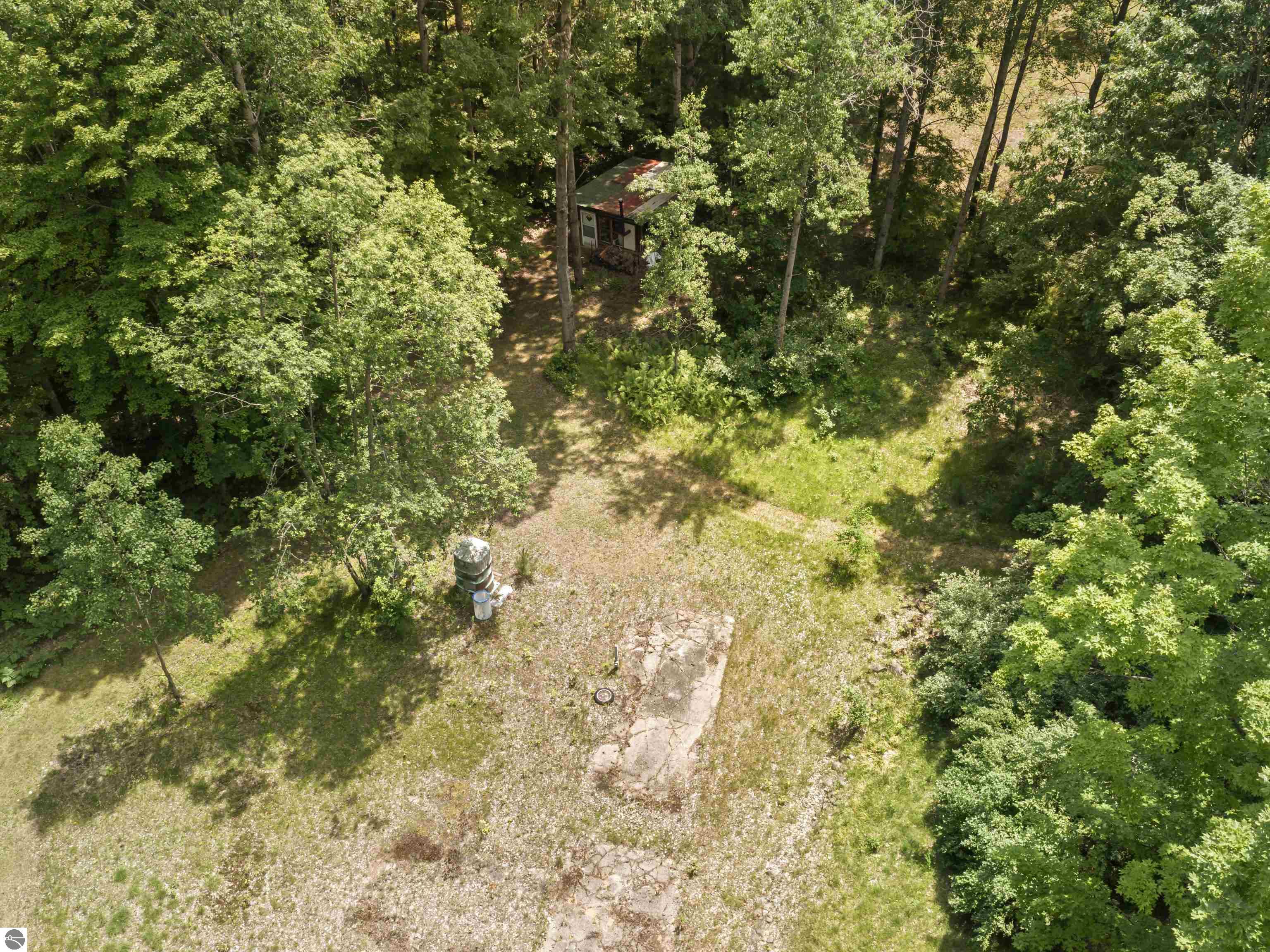 8536 E 5 Mile Road