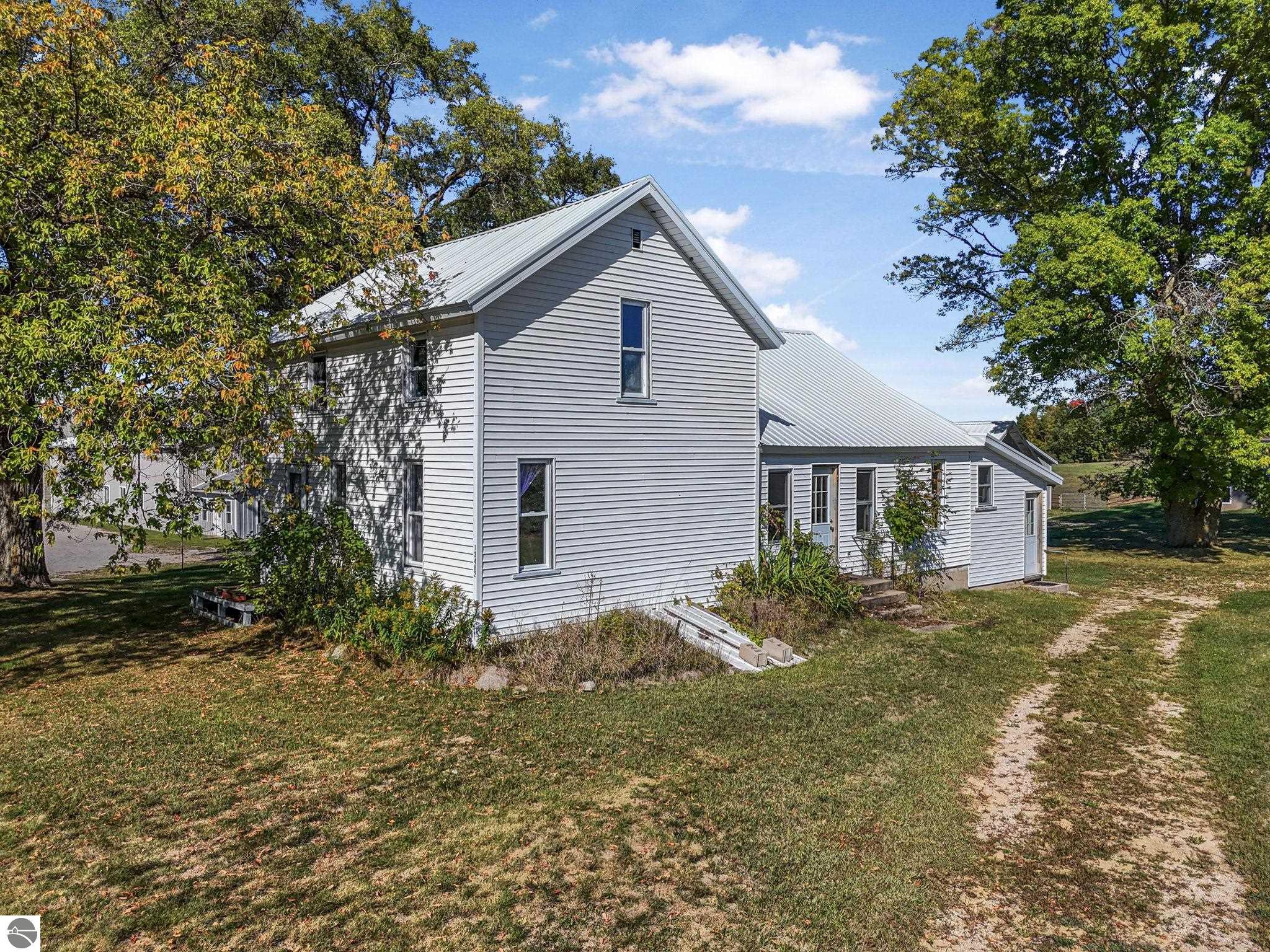 13402 3 Mile Road