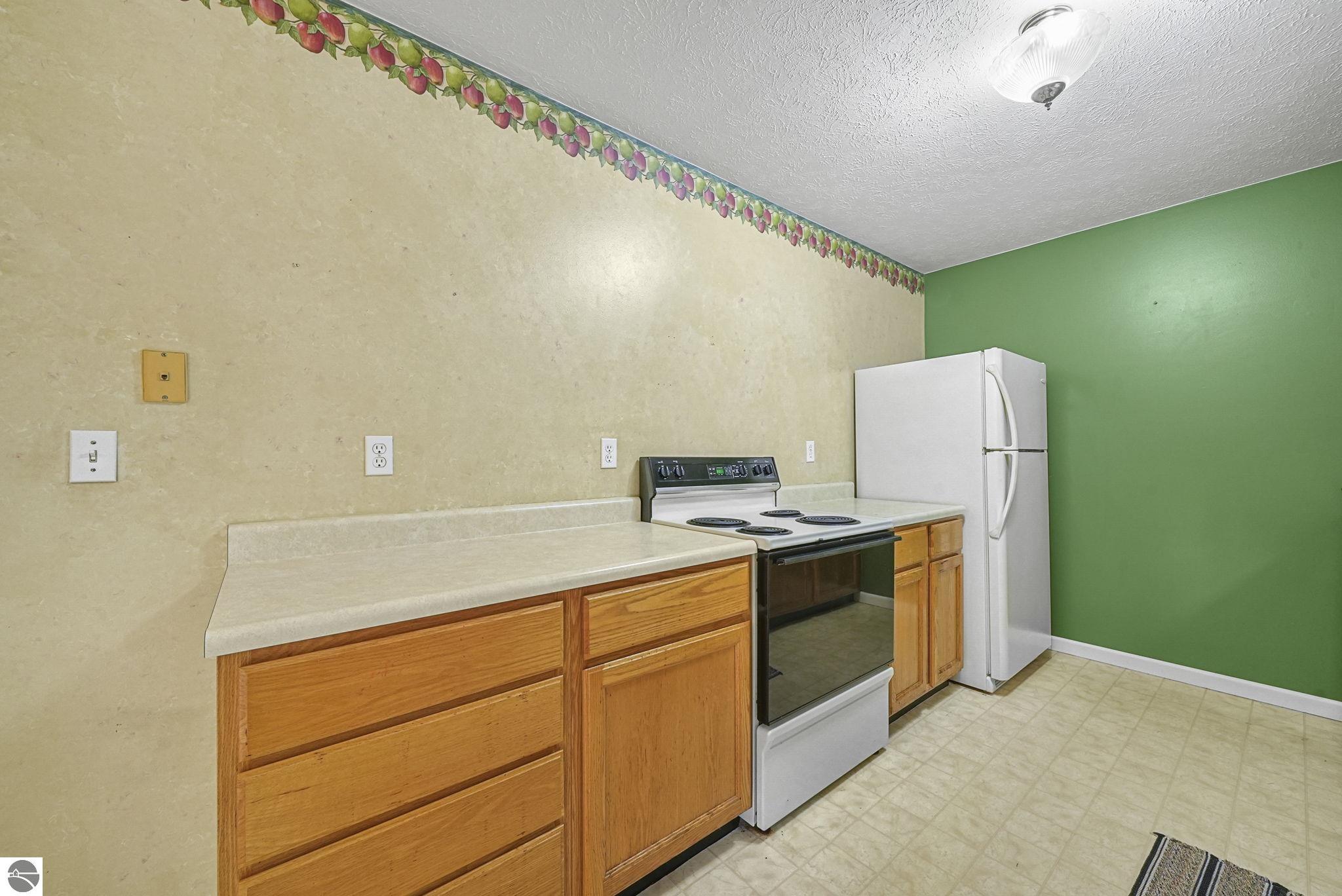 6483 W Falmouth Road, McBain