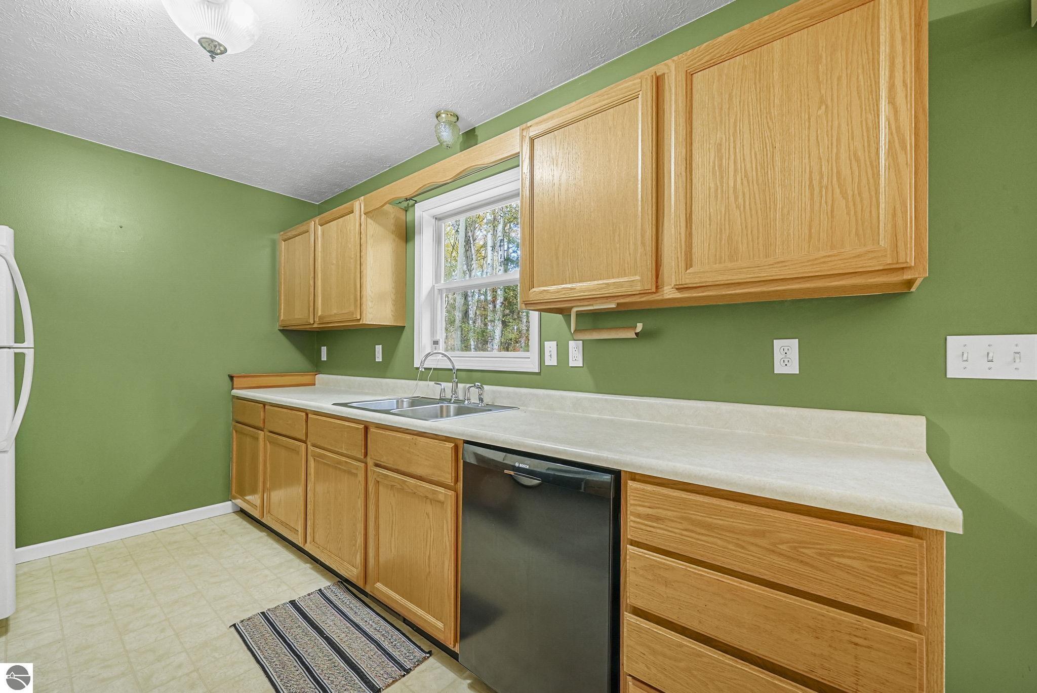 6483 W Falmouth Road, McBain