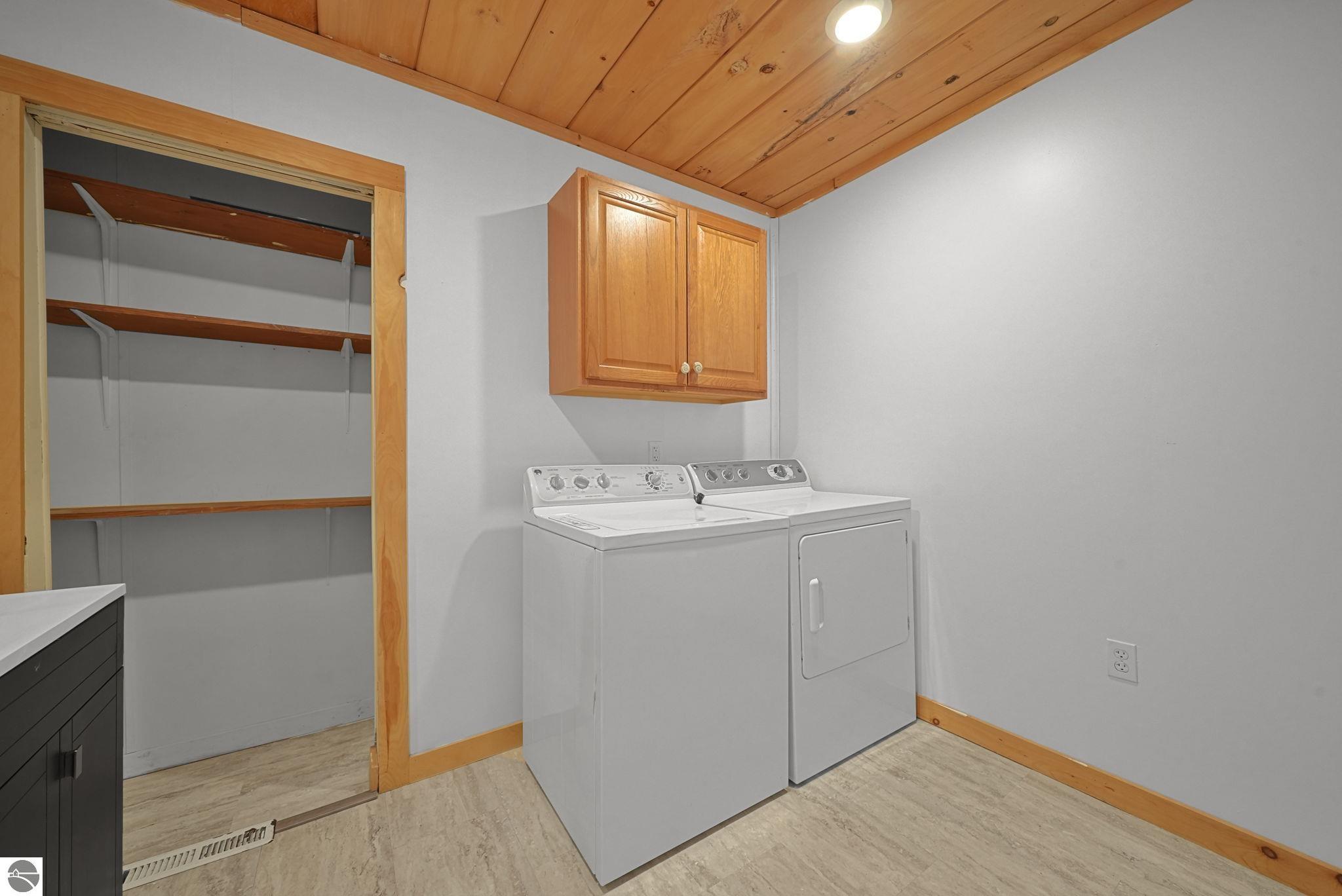 1402 Chestnut Street