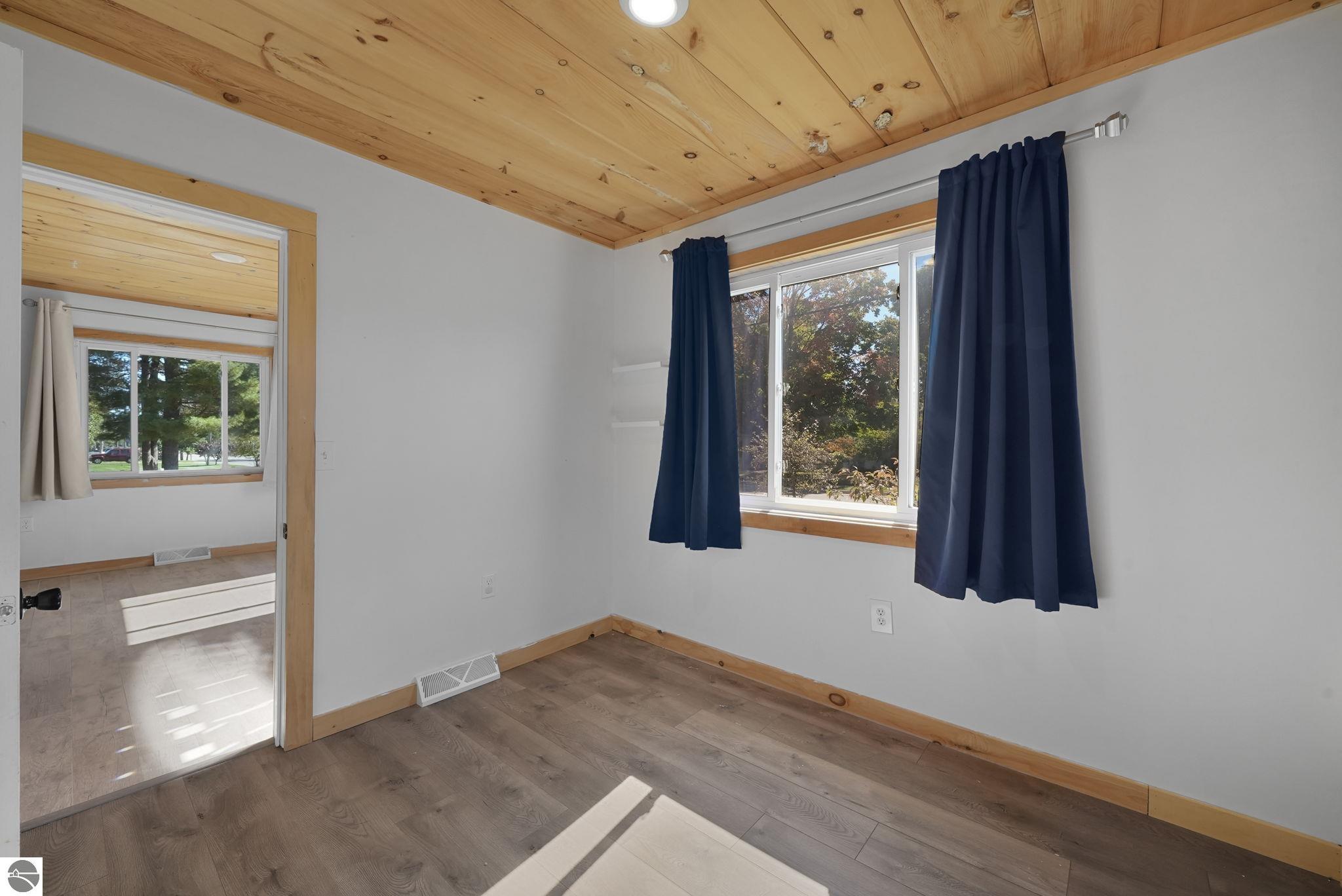 1402 Chestnut Street