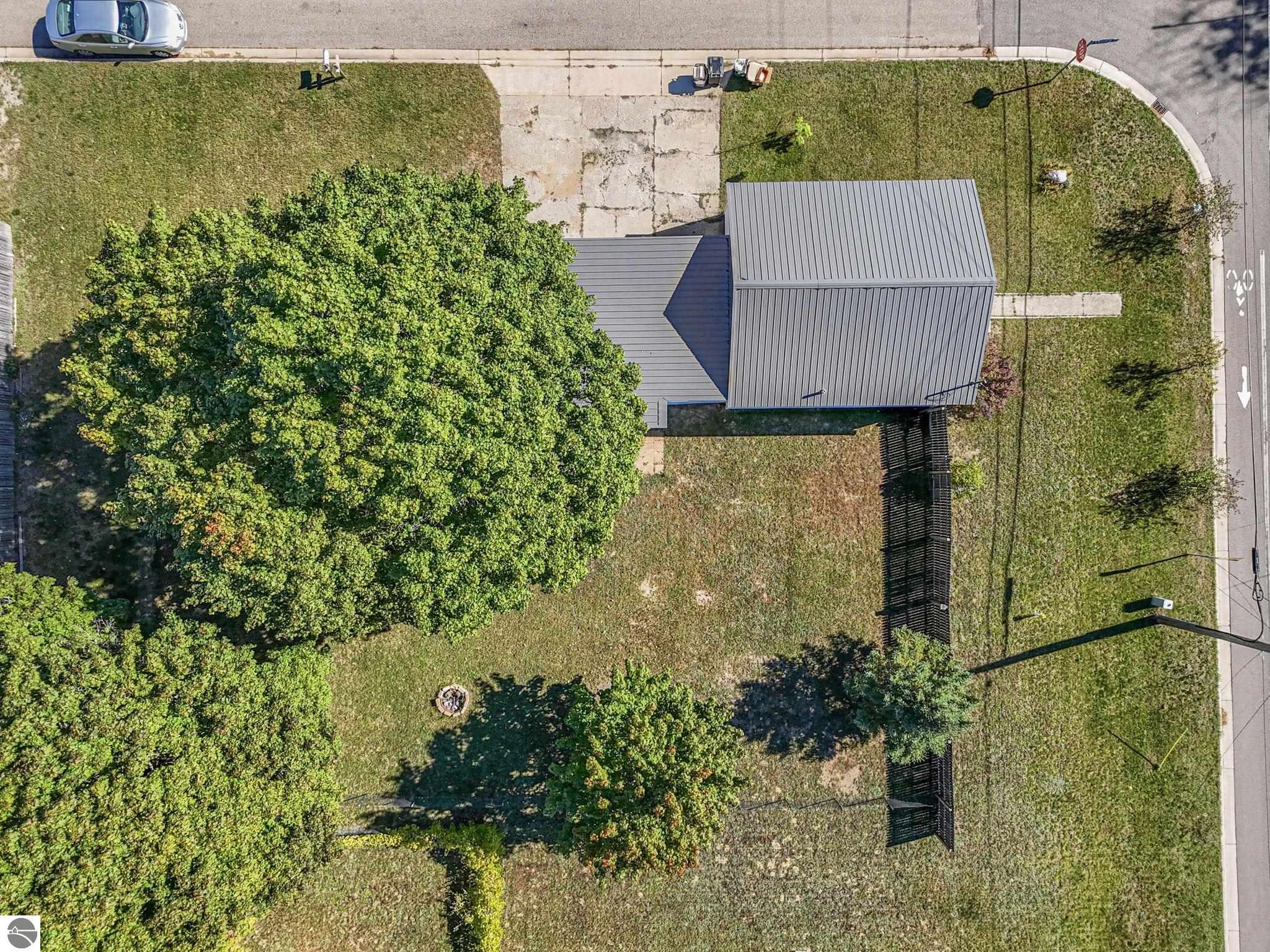 1402 Chestnut Street