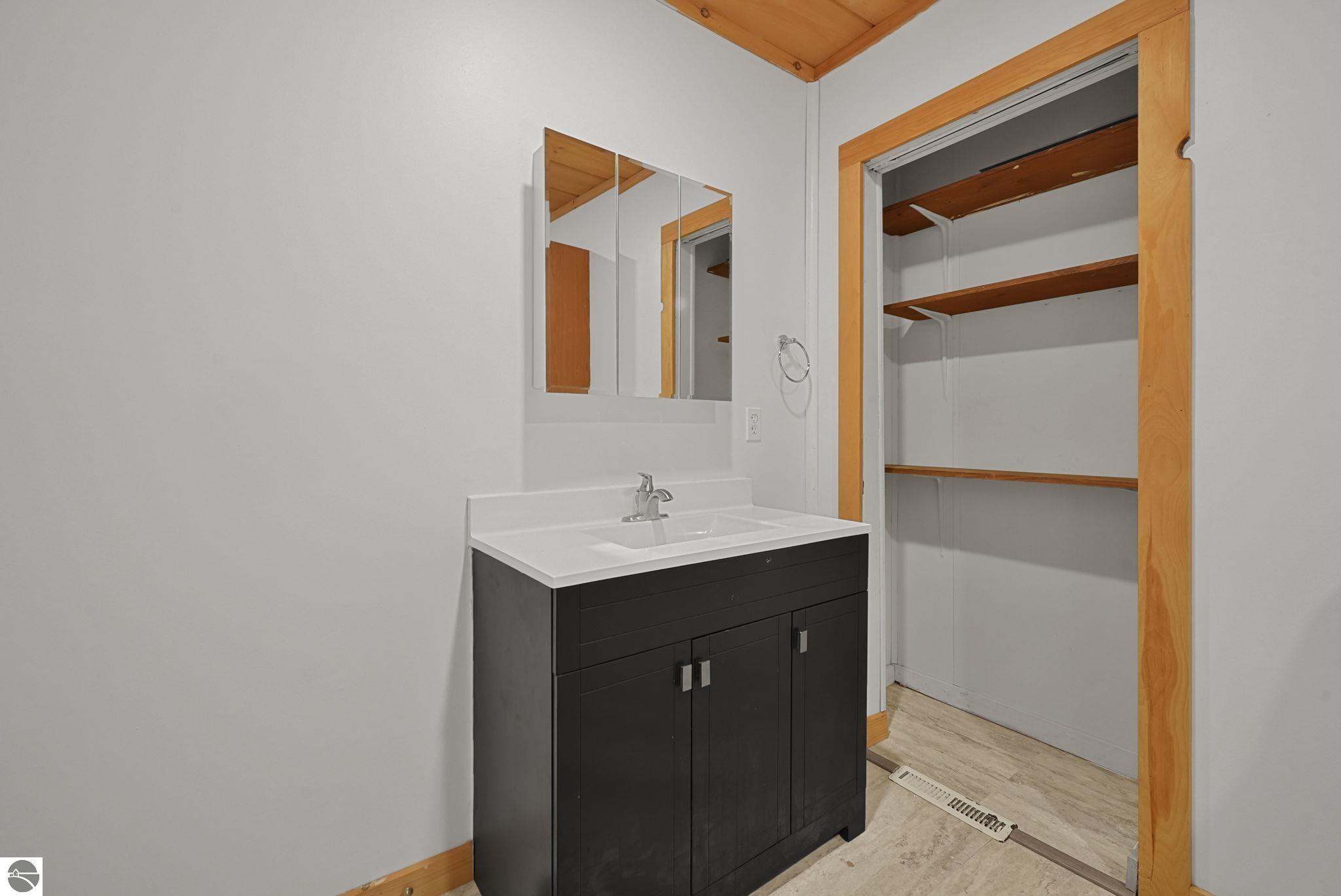 1402 Chestnut Street