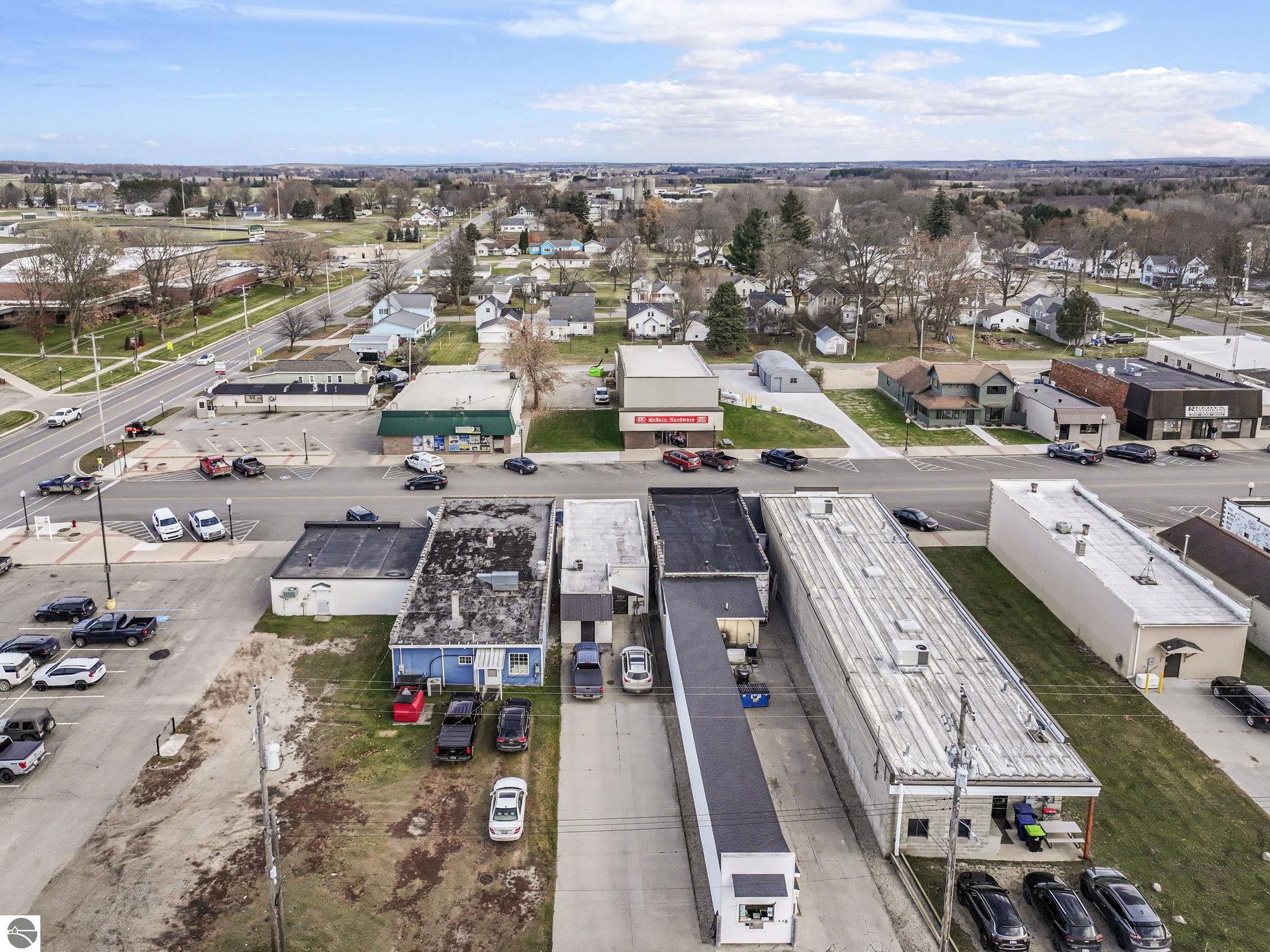 121 N Roland Street, McBain