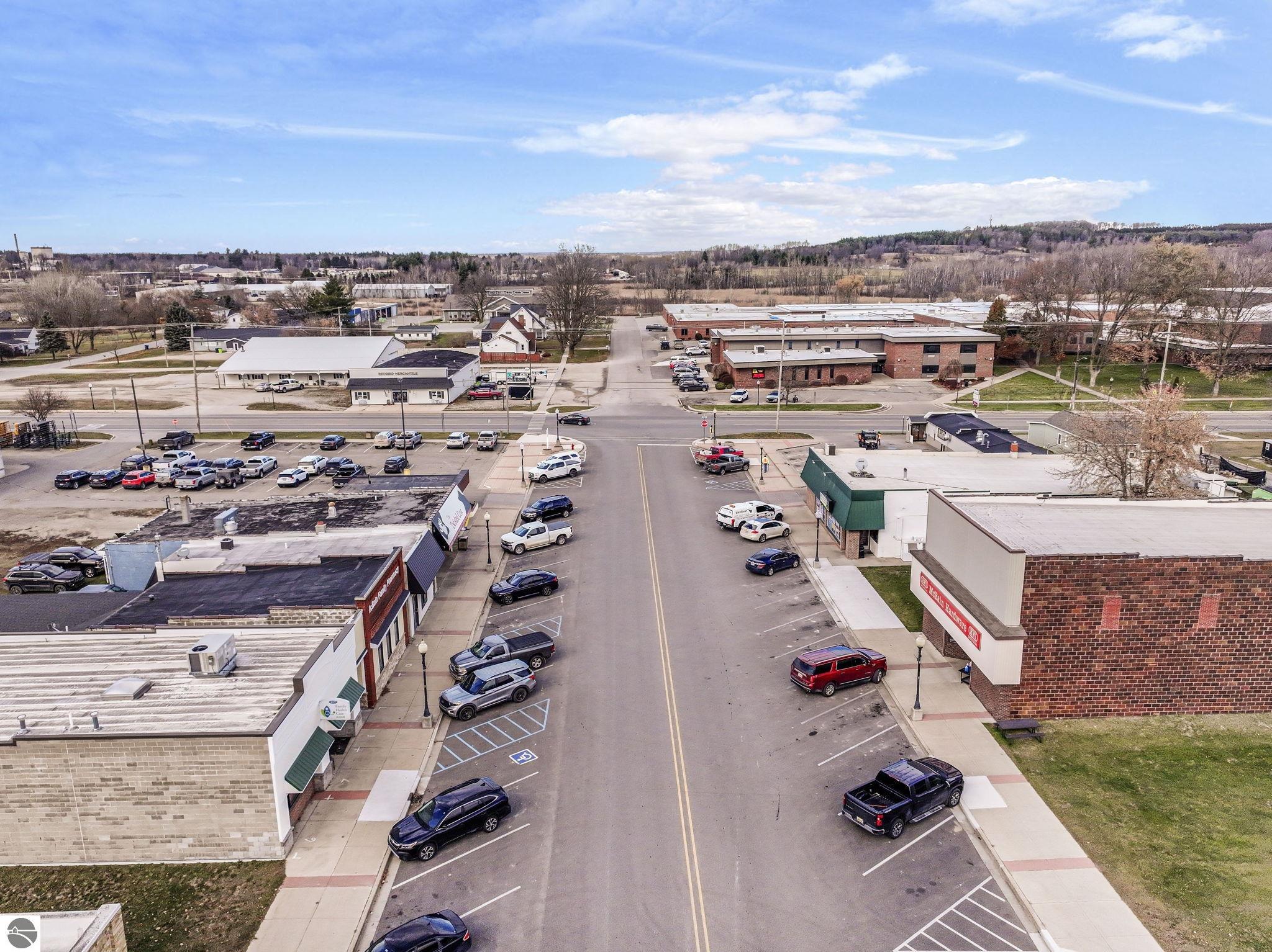 121 N Roland Street, McBain