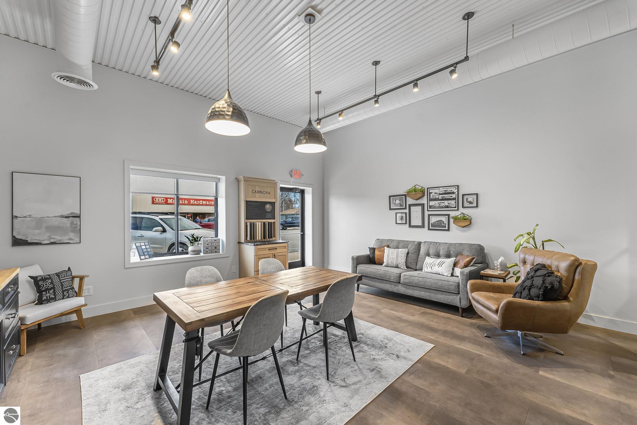 121 N Roland Street, McBain