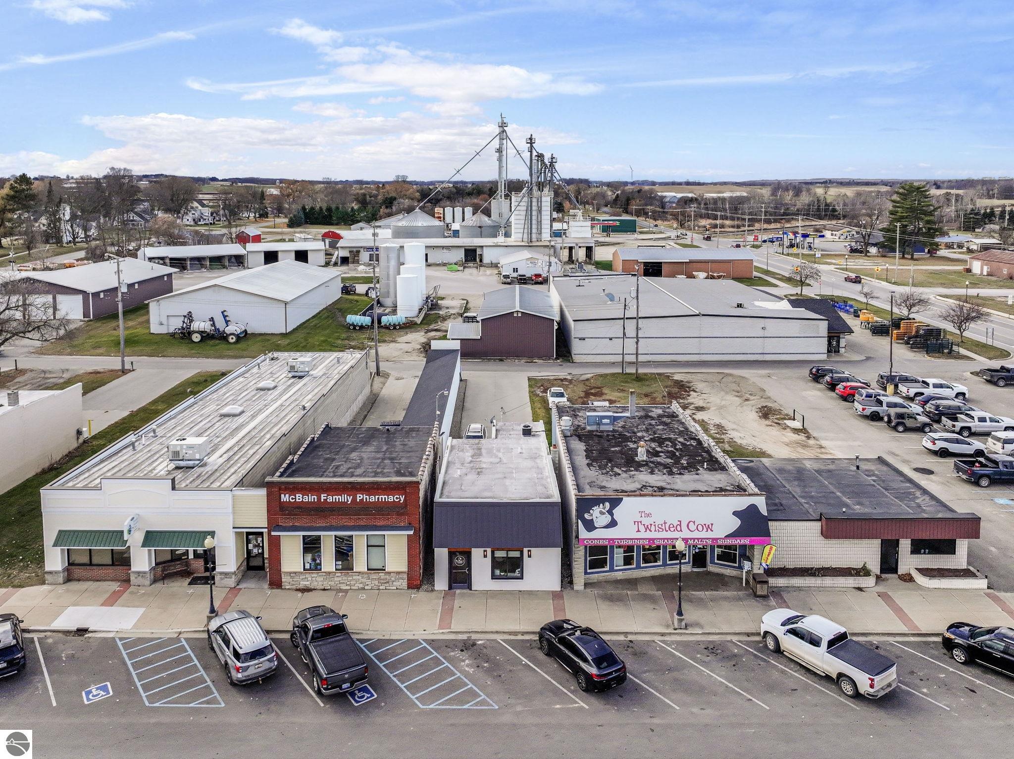 121 N Roland Street, McBain