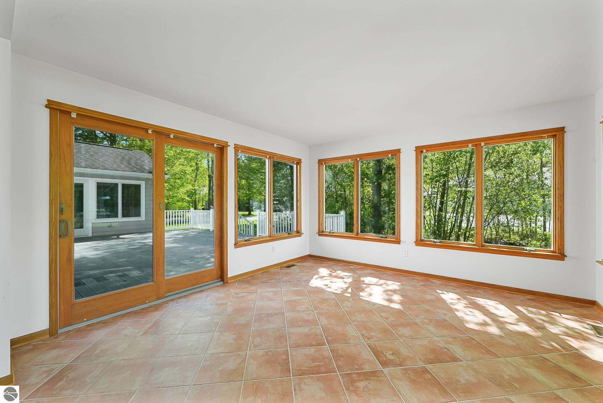 118 Davidsen Shores Drive # 17