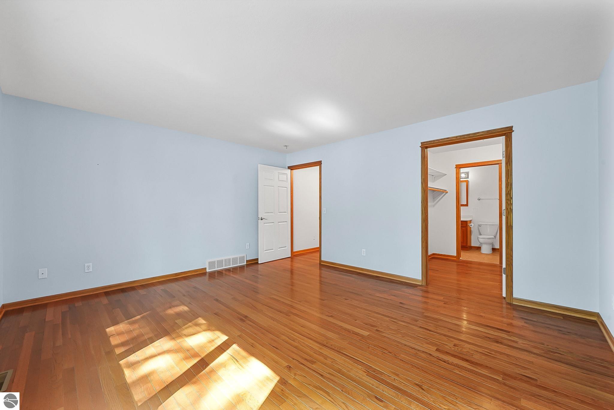 118 Davidsen Shores Drive # 17