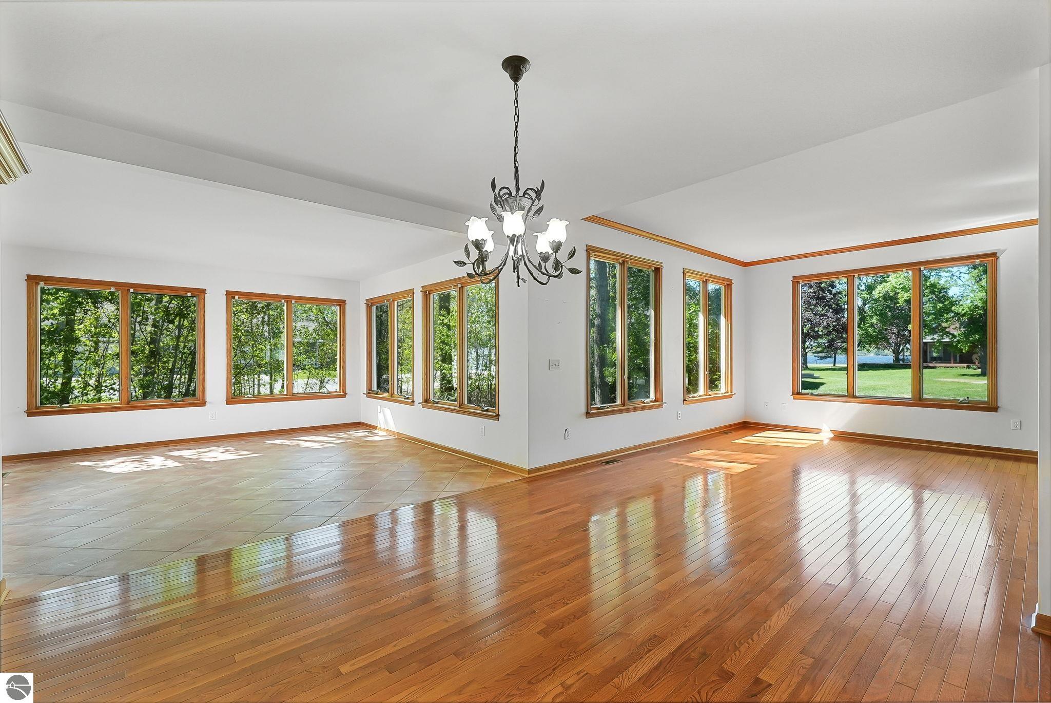 118 Davidsen Shores Drive # 17
