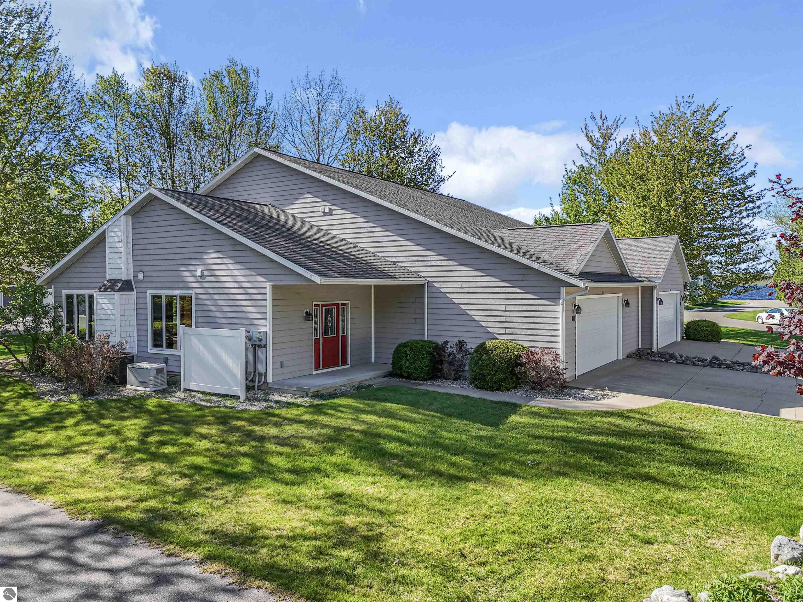 122 Davidsen Shores Drive # 18