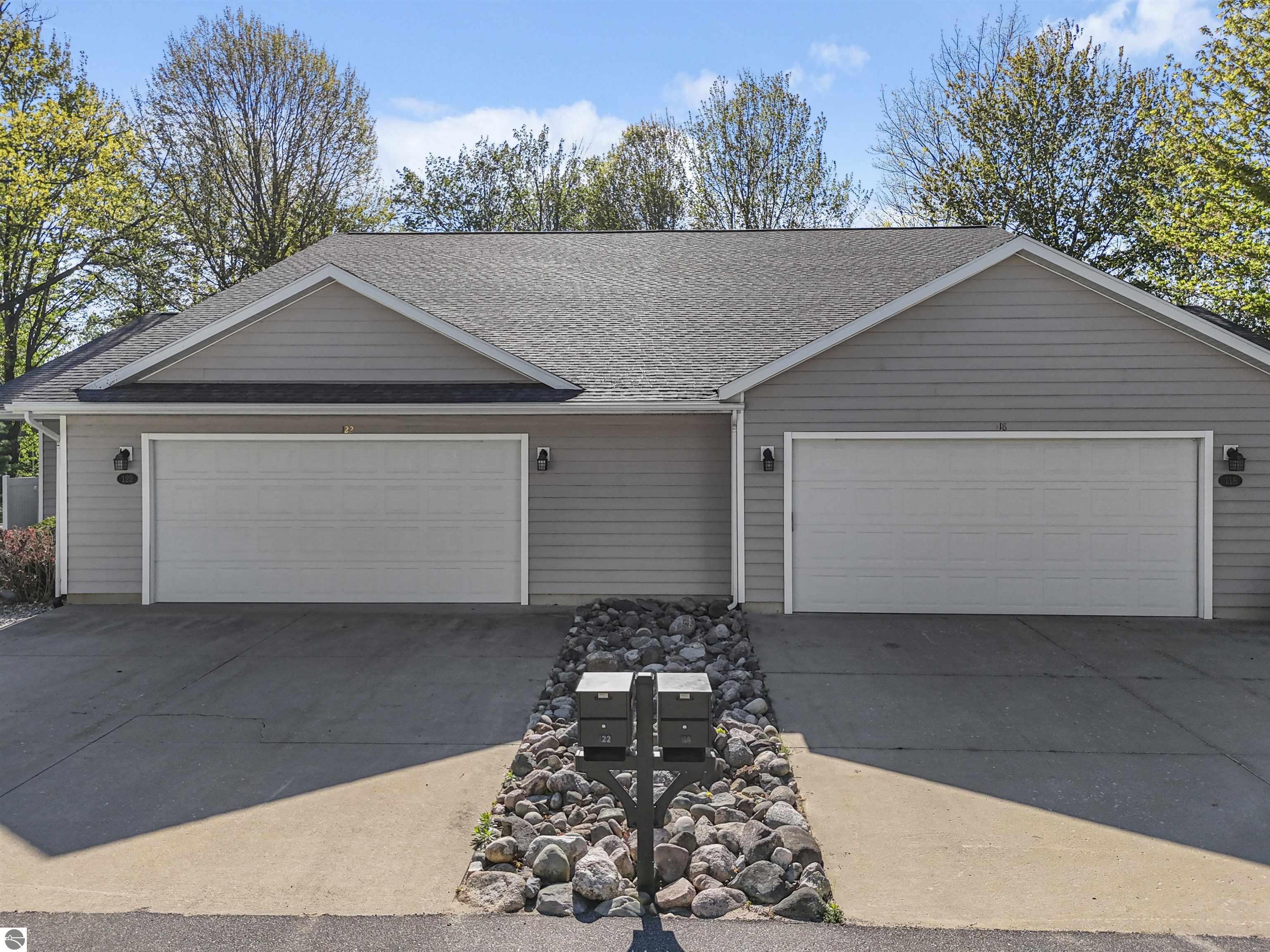 122 Davidsen Shores Drive # 18