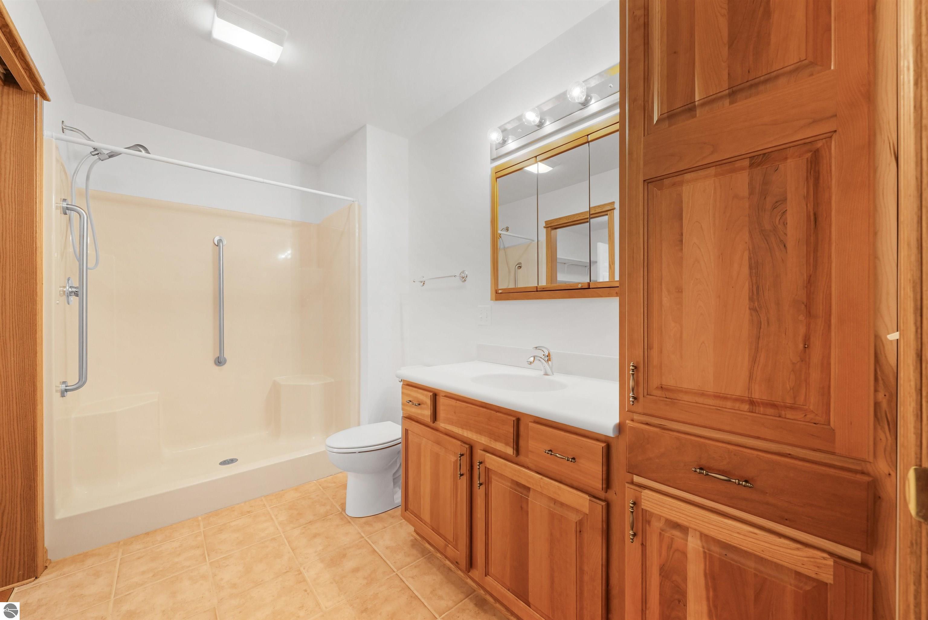 122 Davidsen Shores Drive # 18