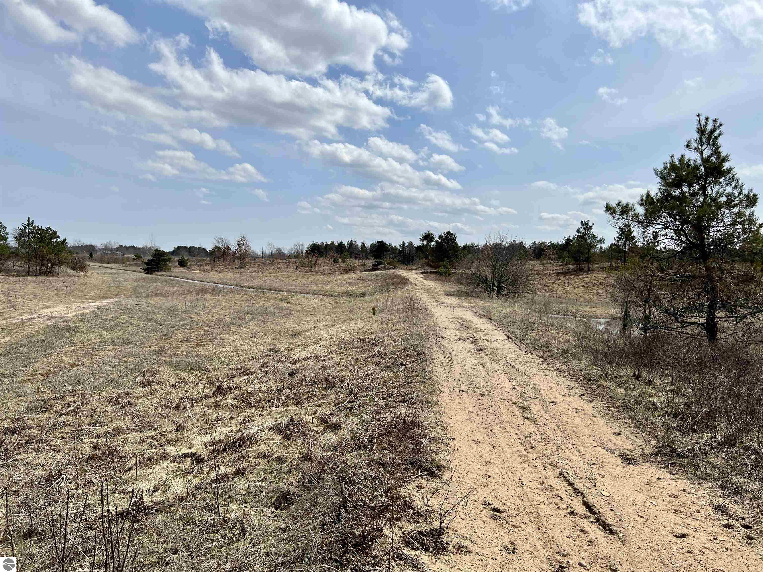 00 39 Road