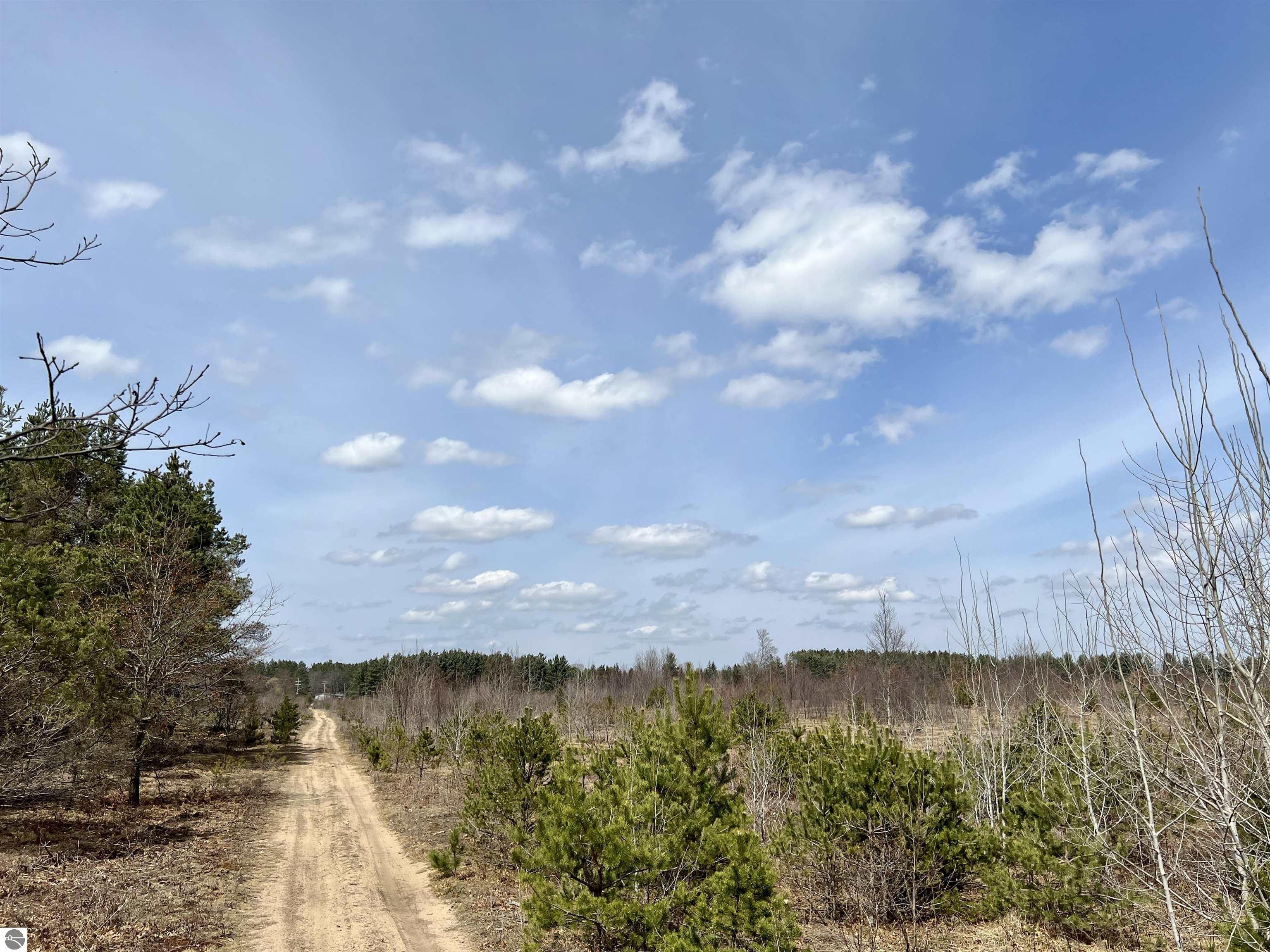 00 39 Road