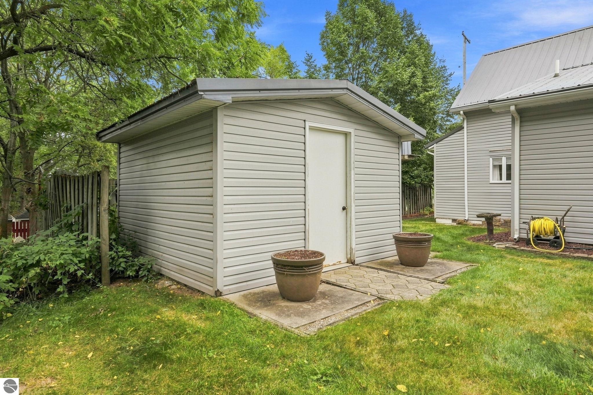 1126 Laurel Street