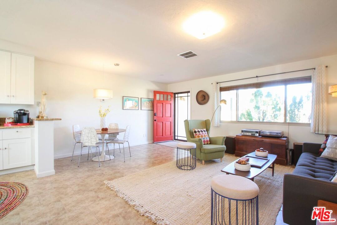 61941 Mountain View Cir