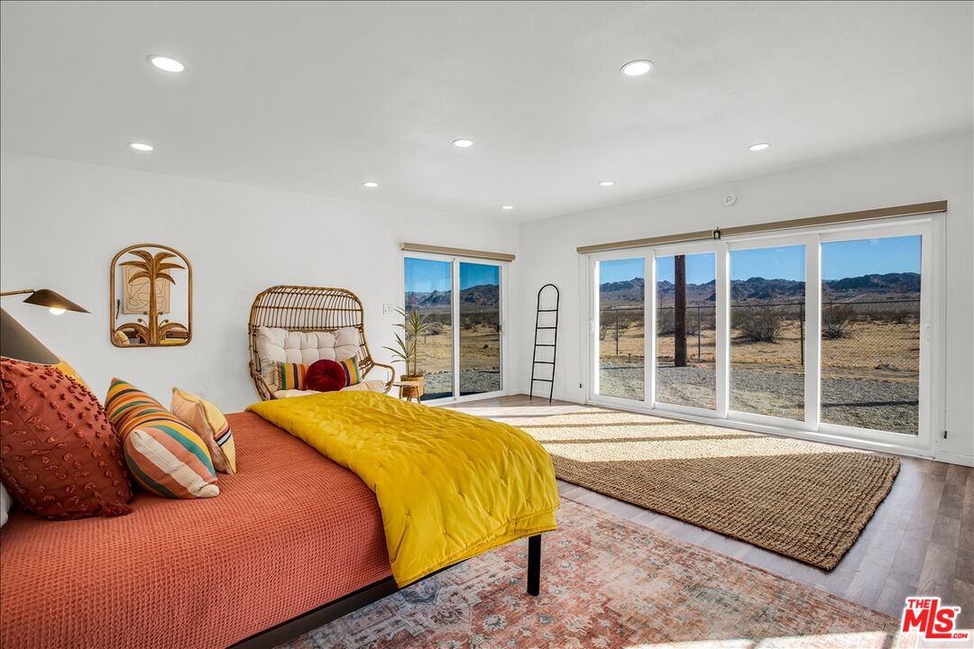 5737 Mojave Ranch Rd
