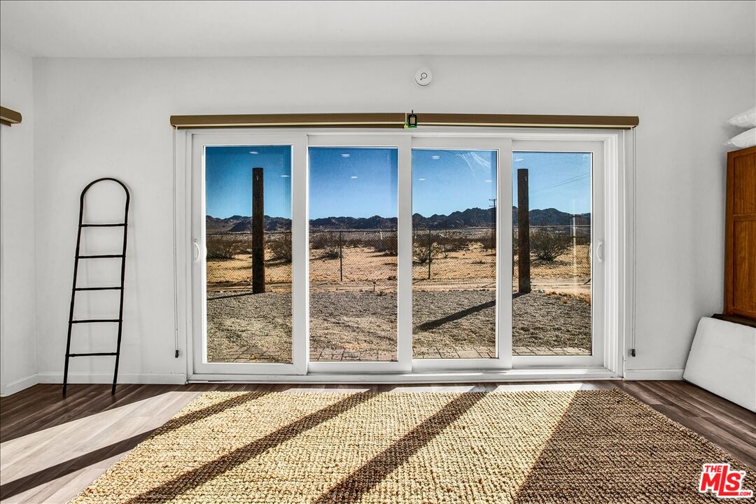 5737 Mojave Ranch Rd