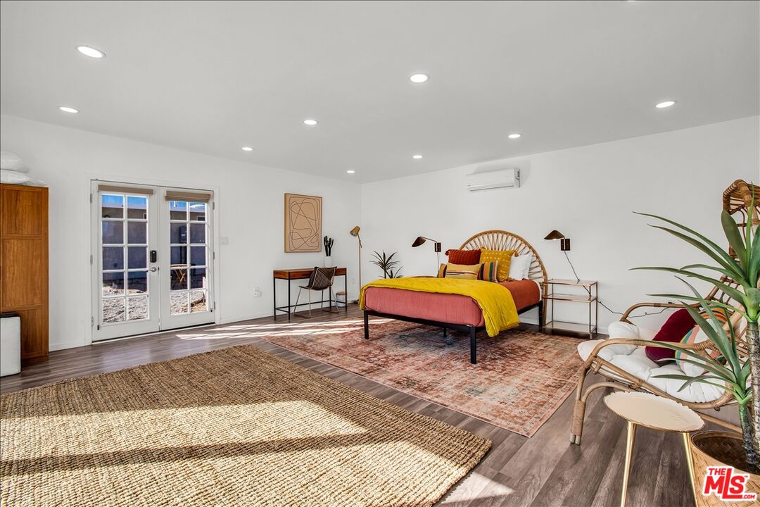 5737 Mojave Ranch Rd