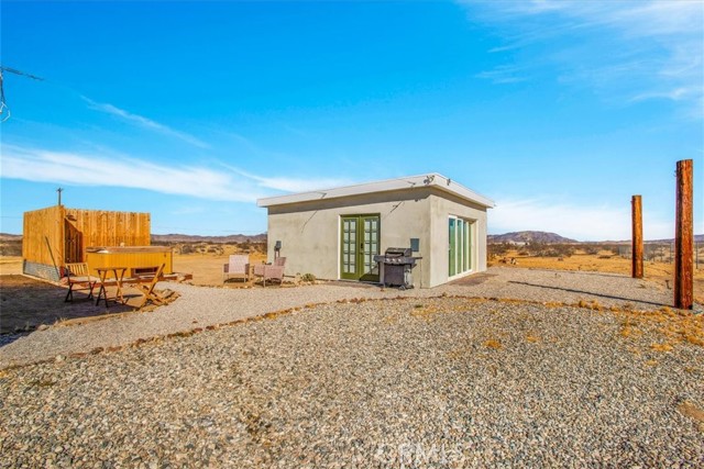 5737 Mojave Ranch RD