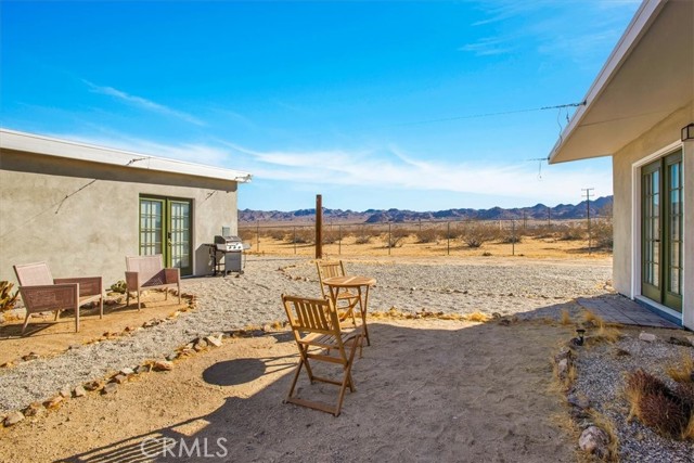 5737 Mojave Ranch RD
