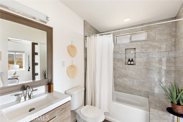 5737 Mojave Ranch RD