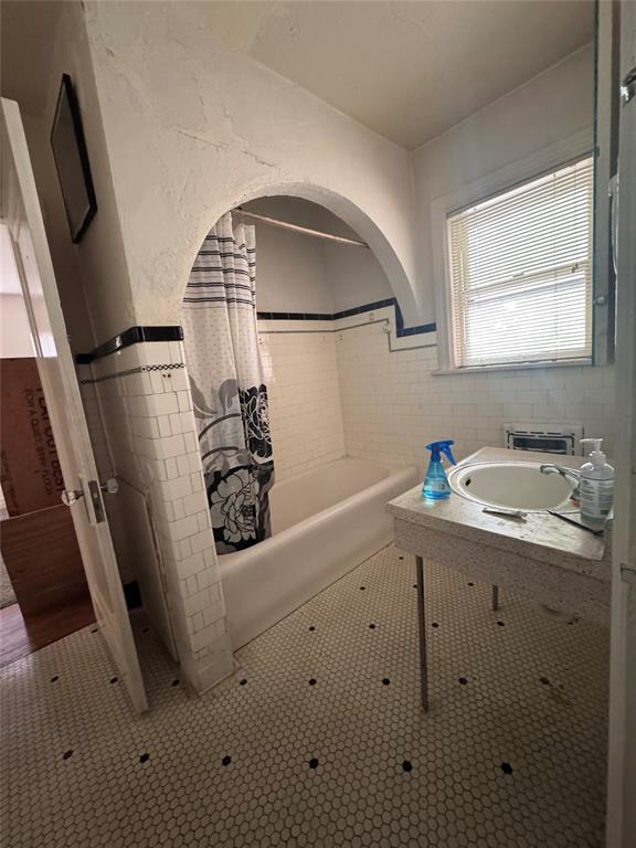 2701 NW 12th Street
