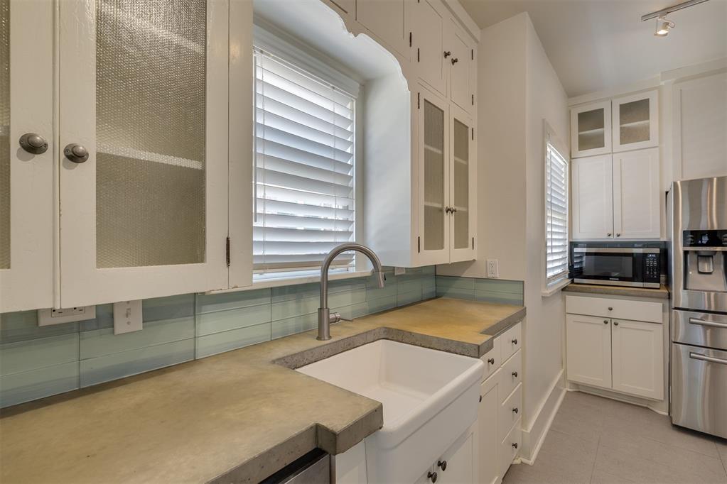 1134 NW 40th Street