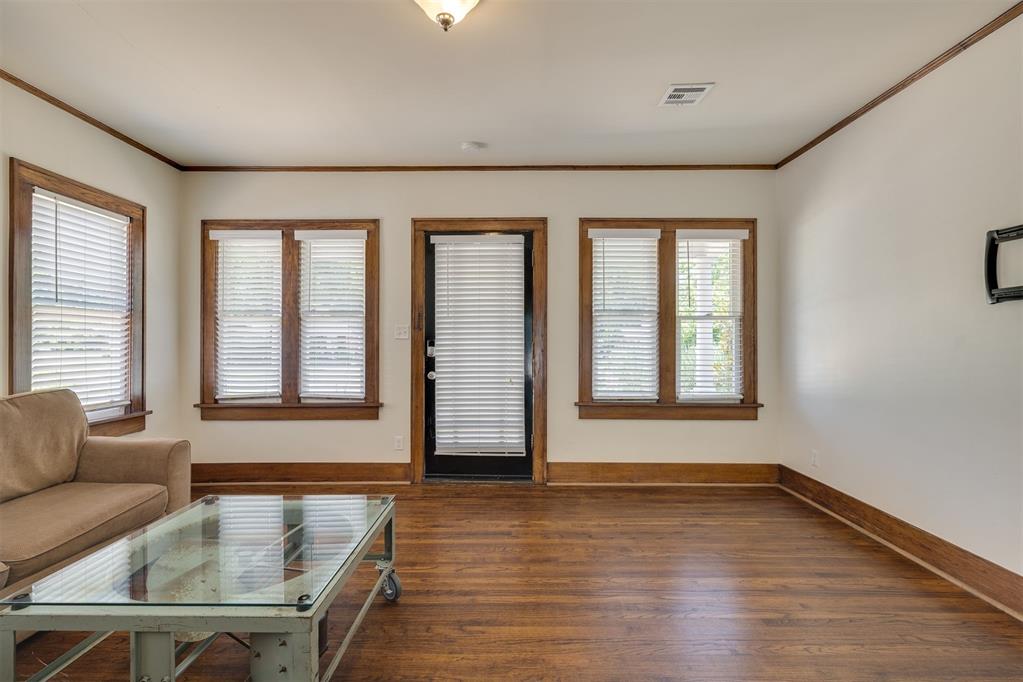 1134 NW 40th Street