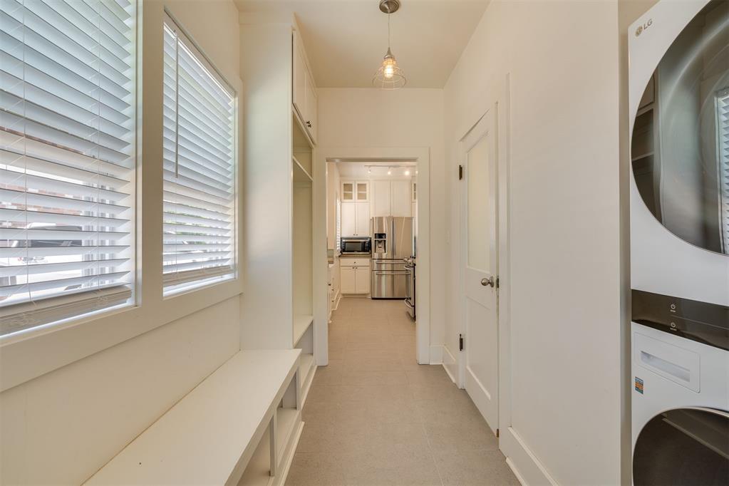 1134 NW 40th Street