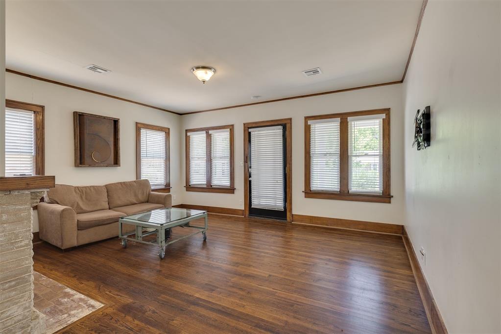 1134 NW 40th Street
