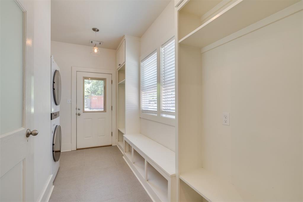 1134 NW 40th Street
