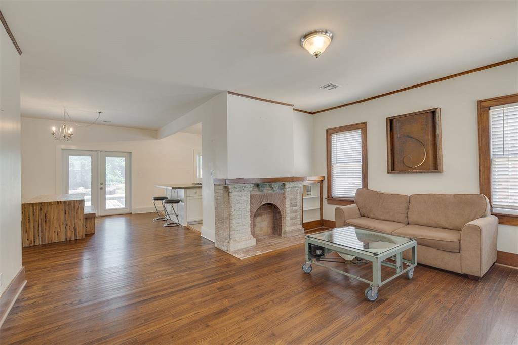 1134 NW 40th Street